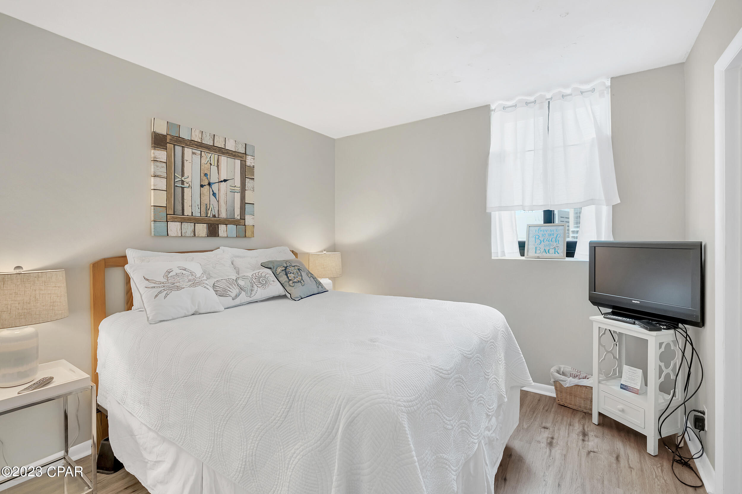 Sunbird Condo - Residential