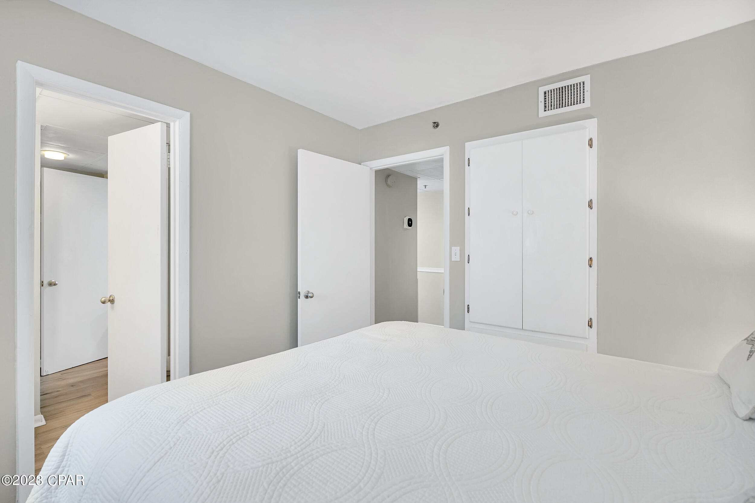 Sunbird Condo - Residential