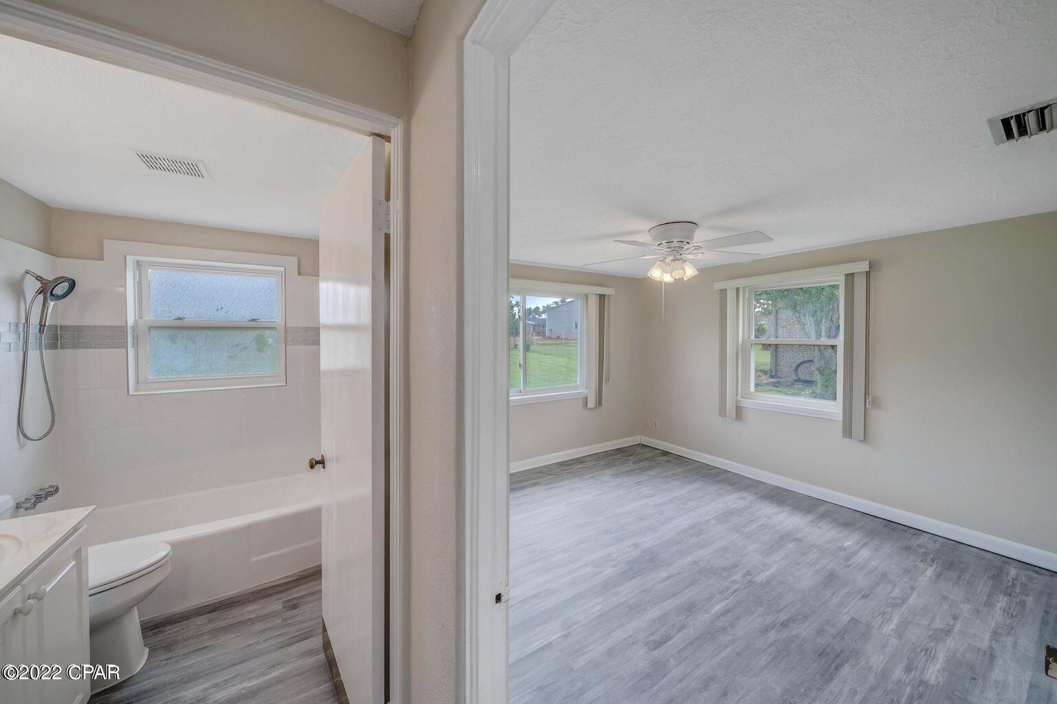 [No Recorded Subdiv] - Residential Lease