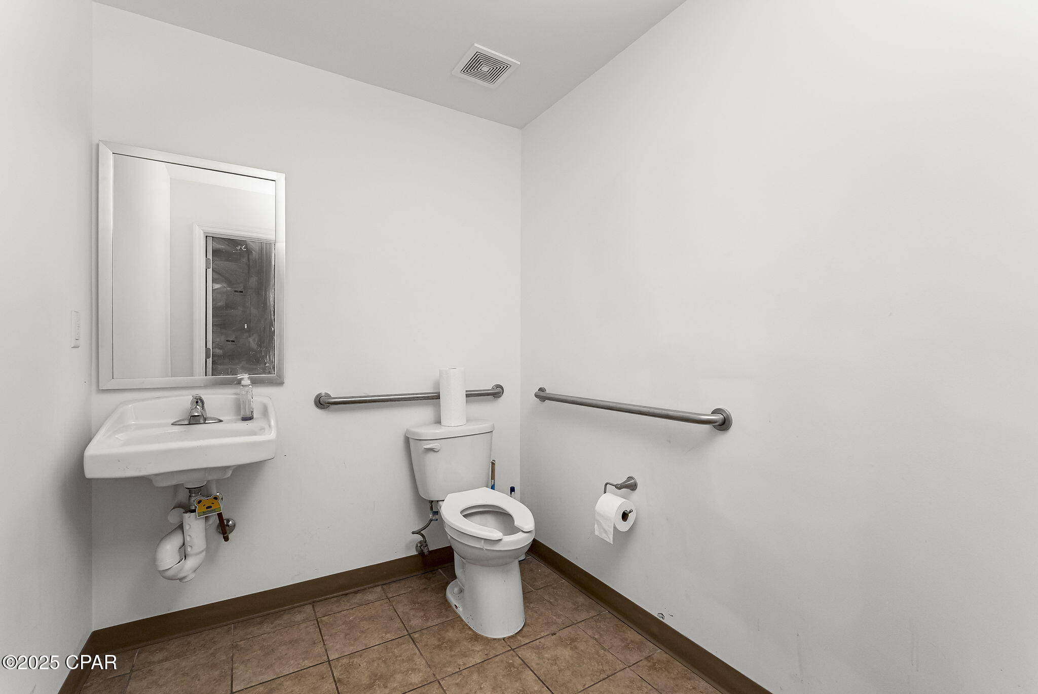 [No Recorded Subdiv] - Commercial Lease