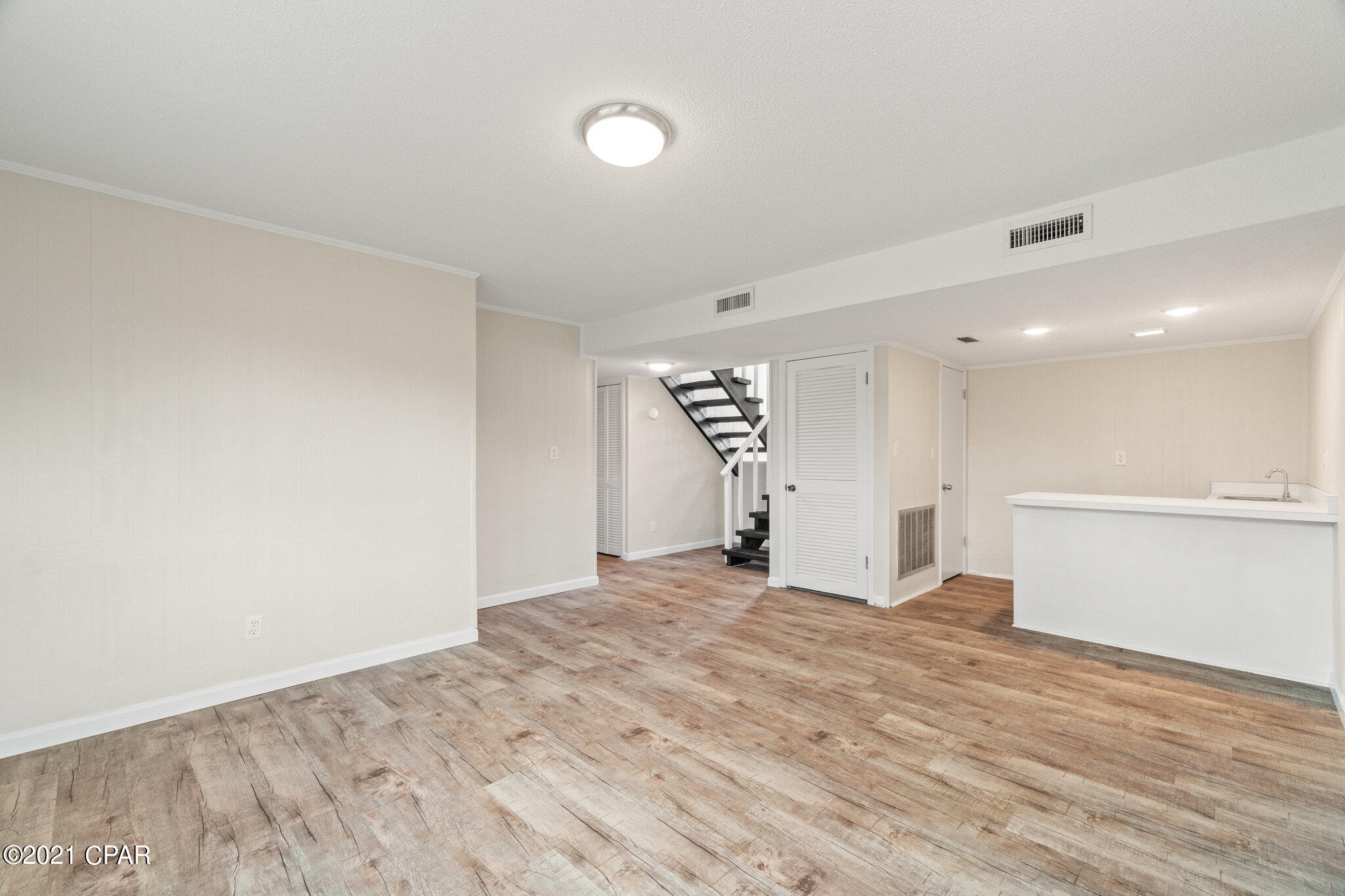 Deerpoint Estates - Residential