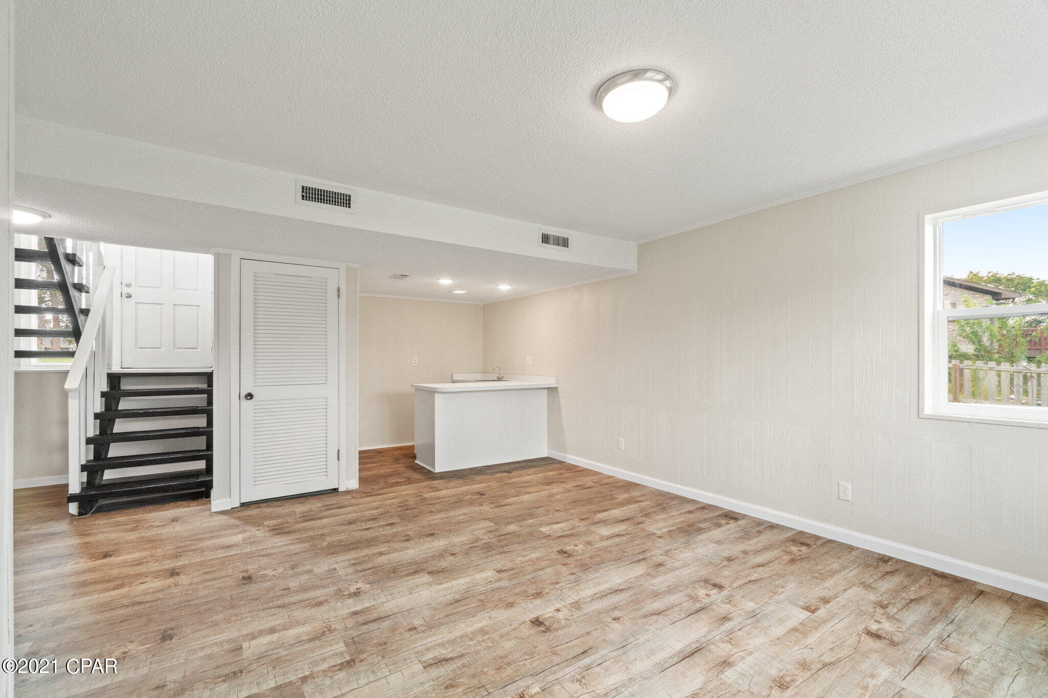 Deerpoint Estates - Residential