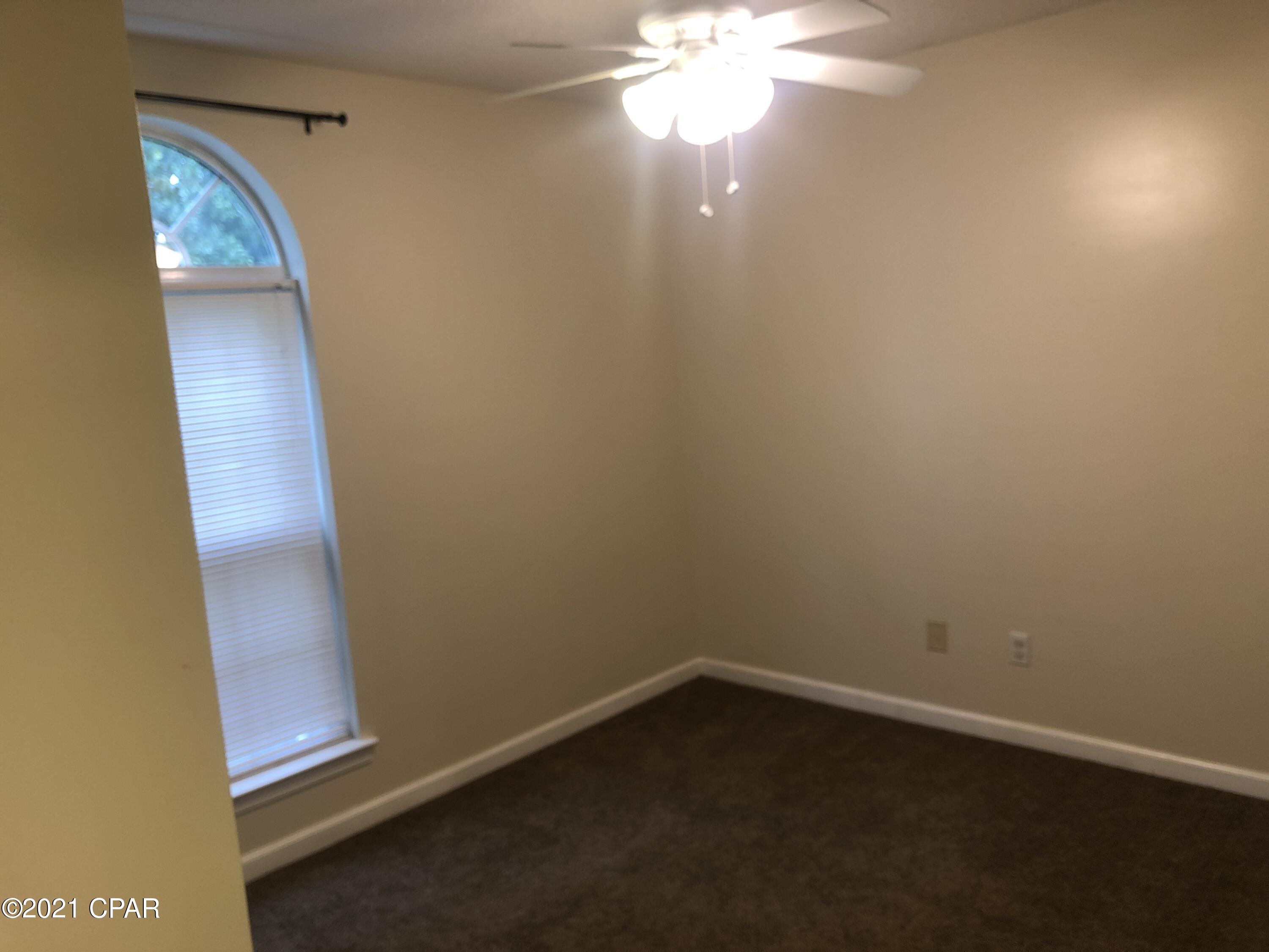 Hunters Trace Phase 1 - Residential