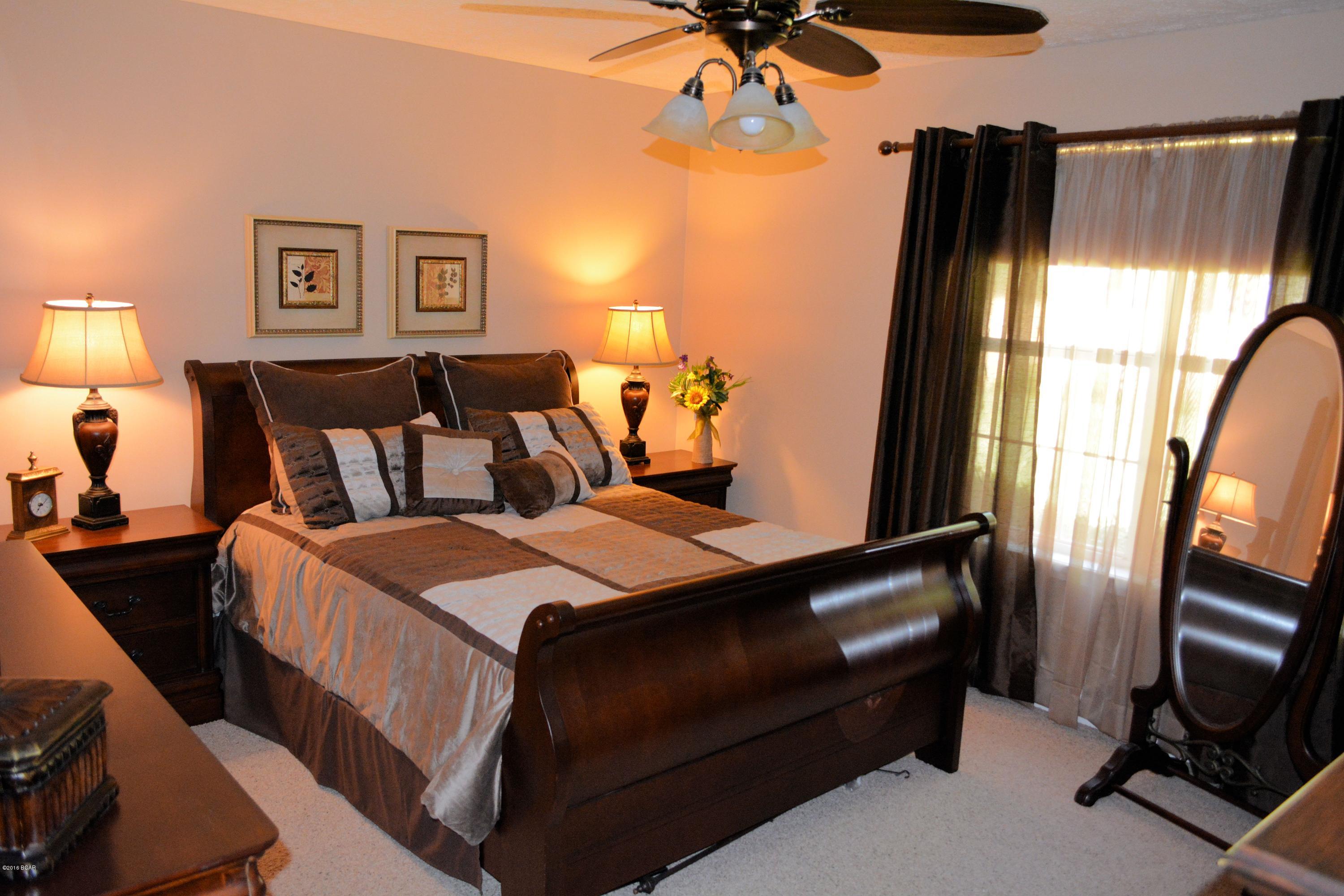 Rolling Hills - Residential