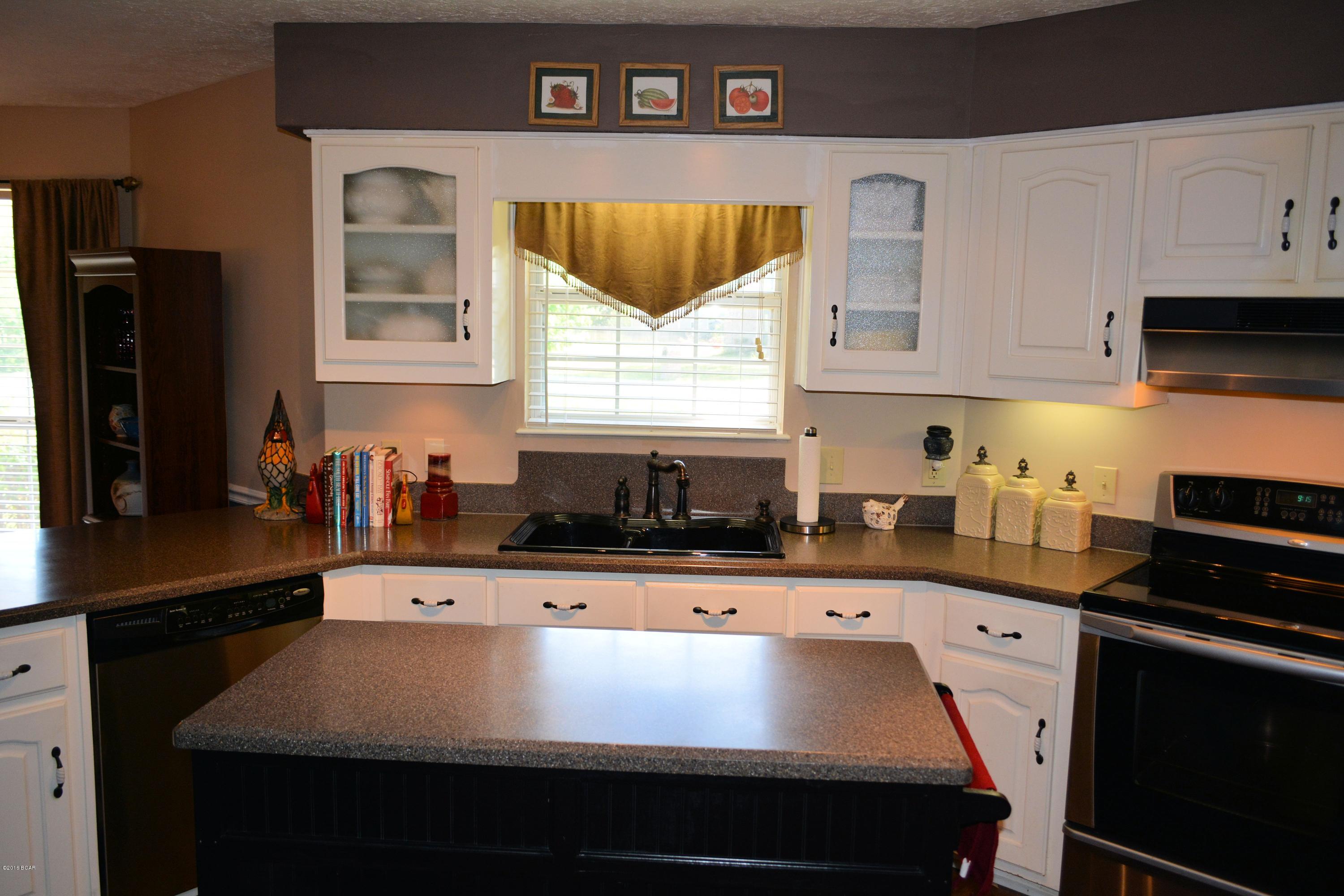 Rolling Hills - Residential