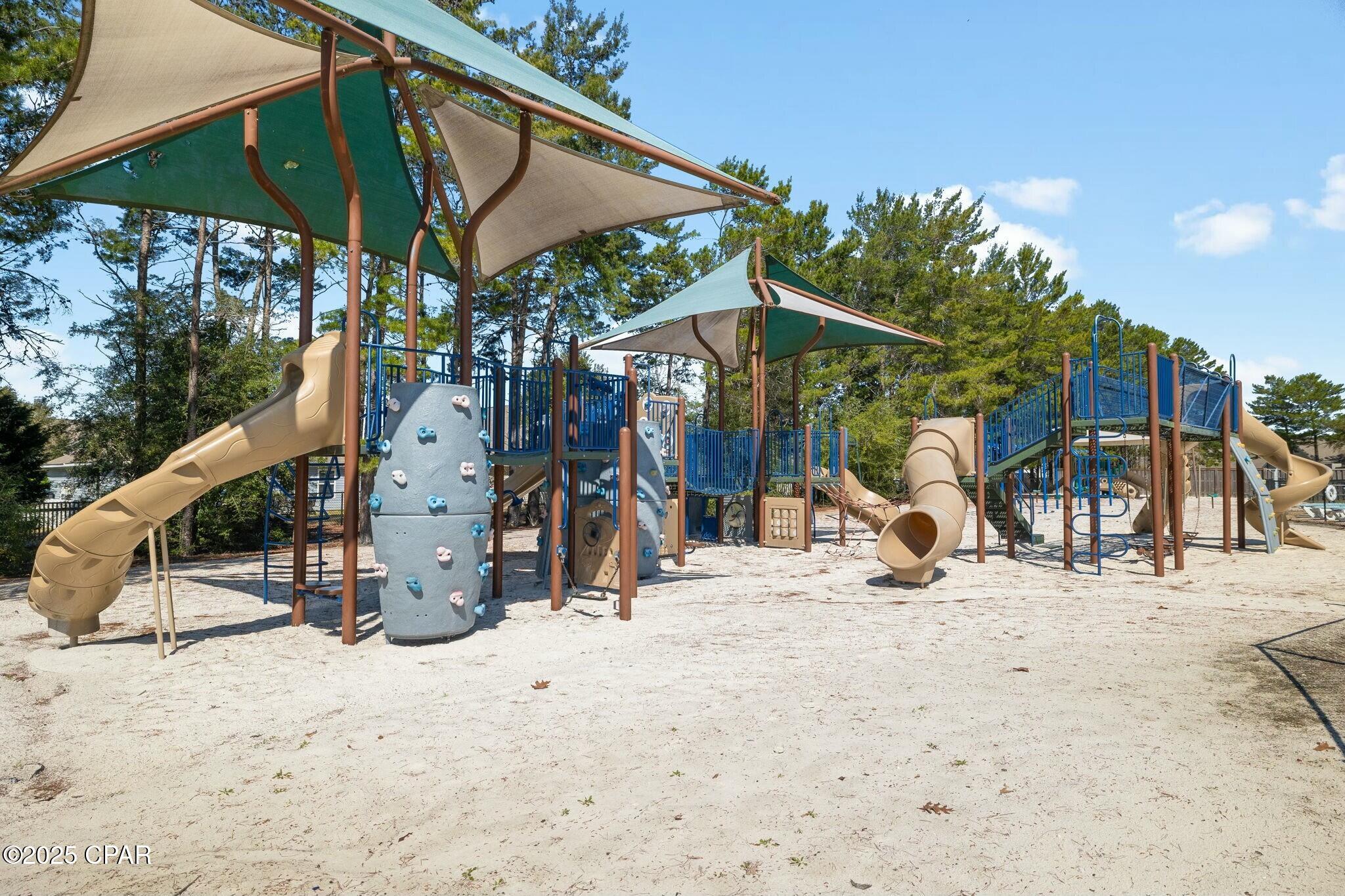 Hammock Bay - Residential