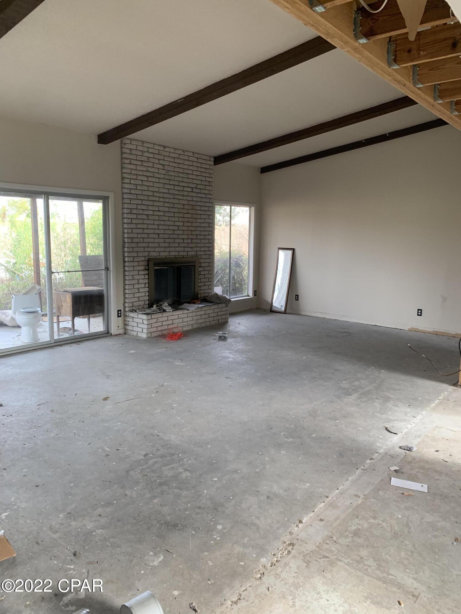 College Point Est U-1 - Residential