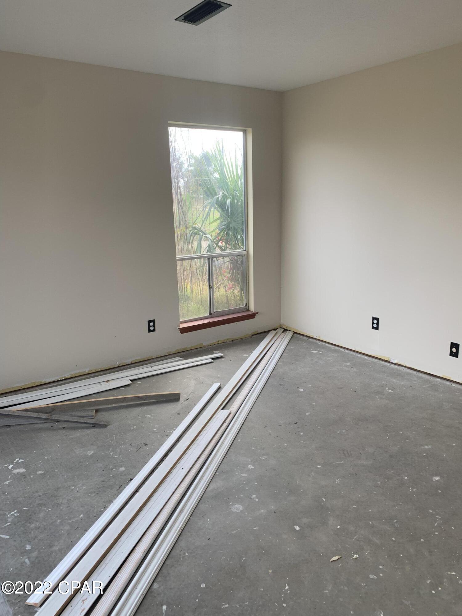 College Point Est U-1 - Residential