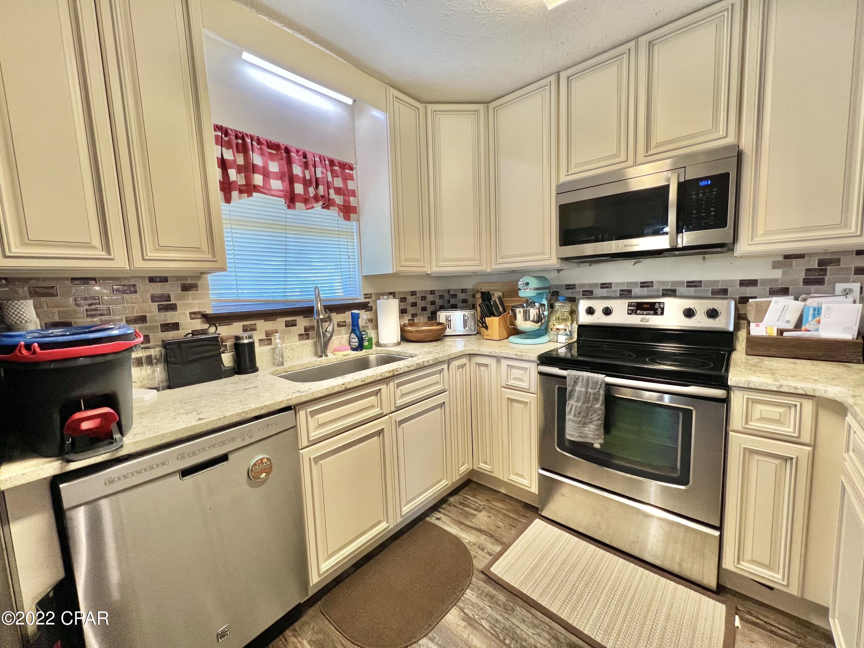 Pine Forest Est Ph 3 - Residential