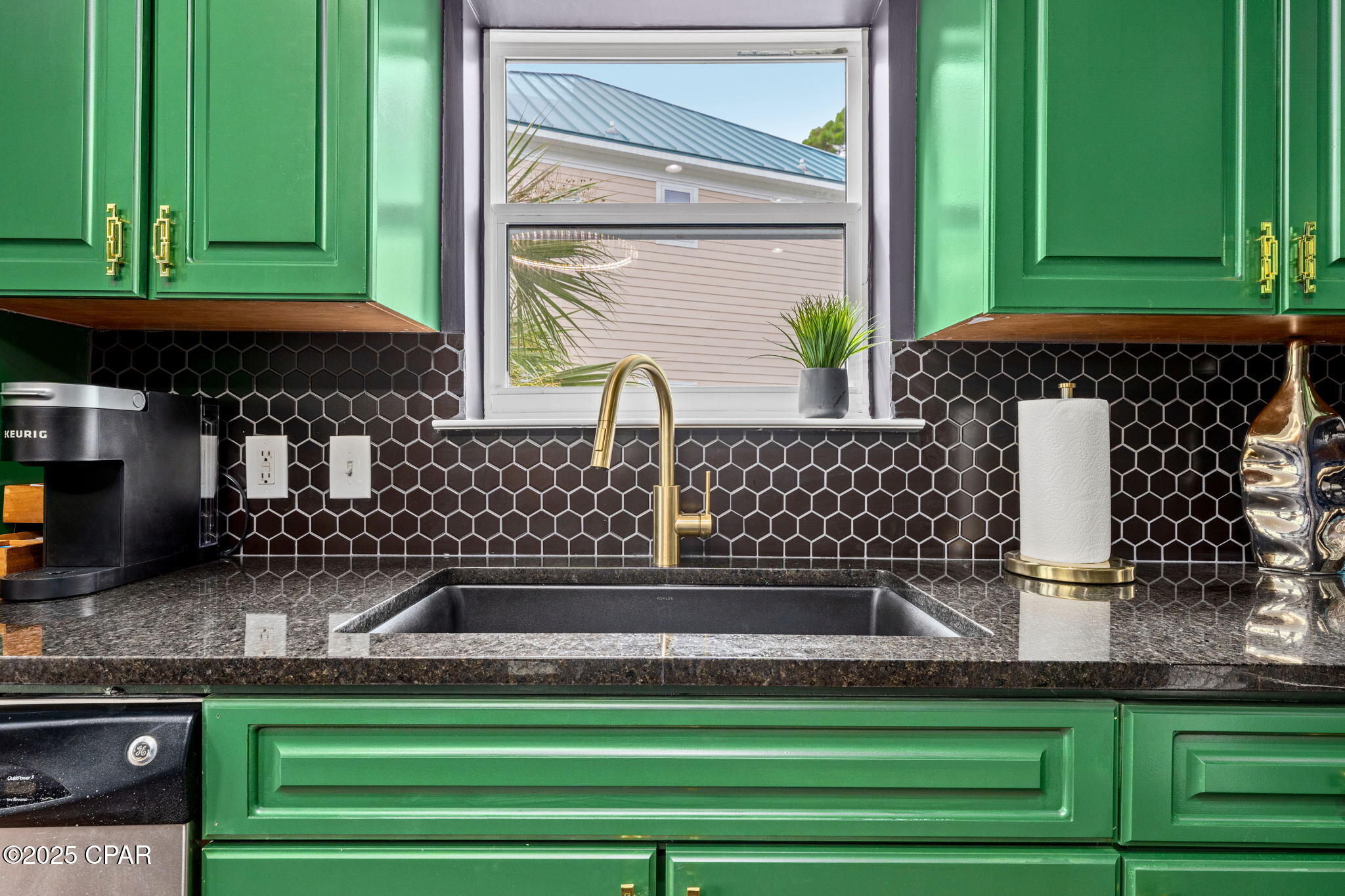 Long Beach 3rd - Residential