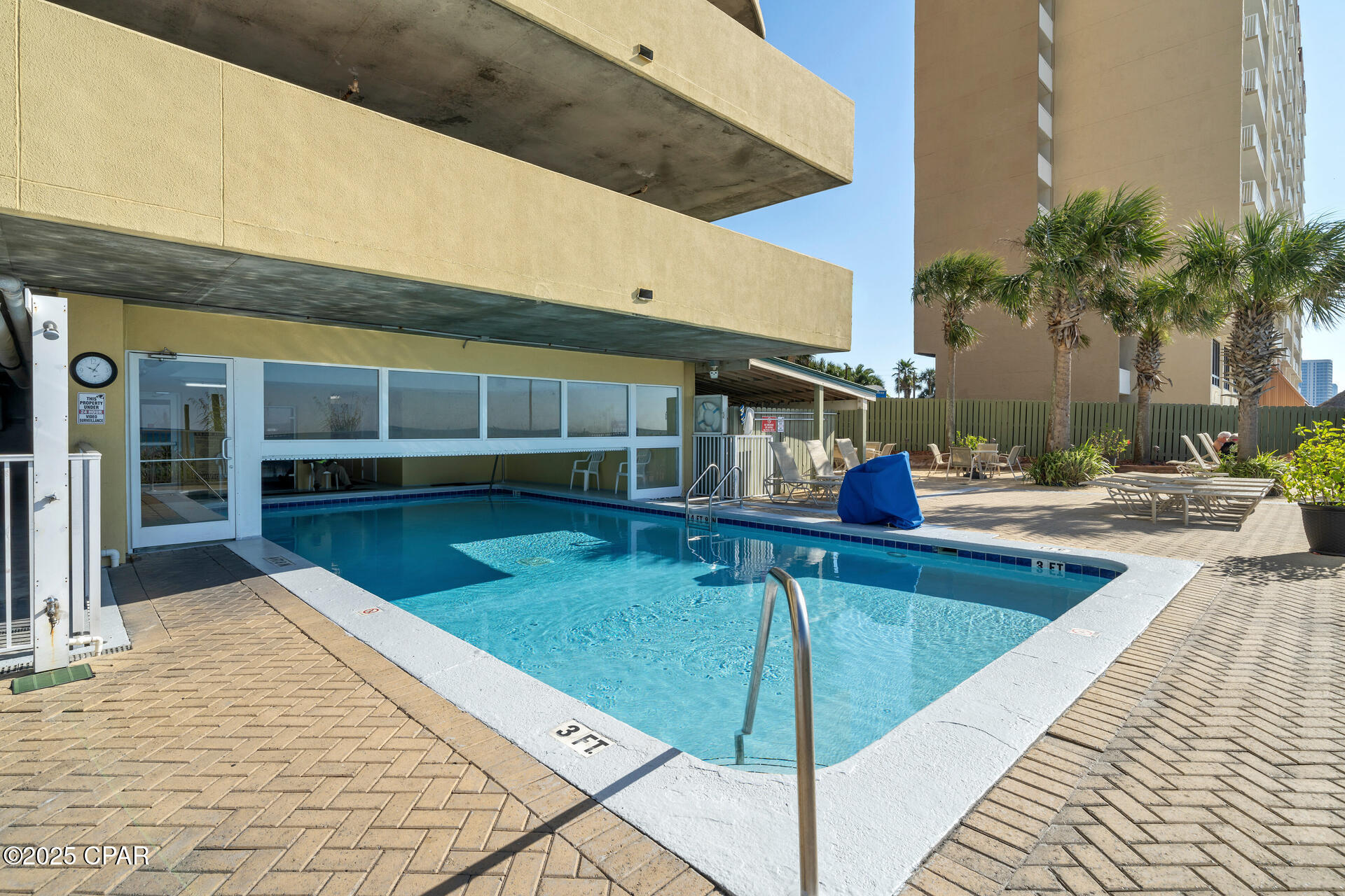 Emerald Isle - Residential