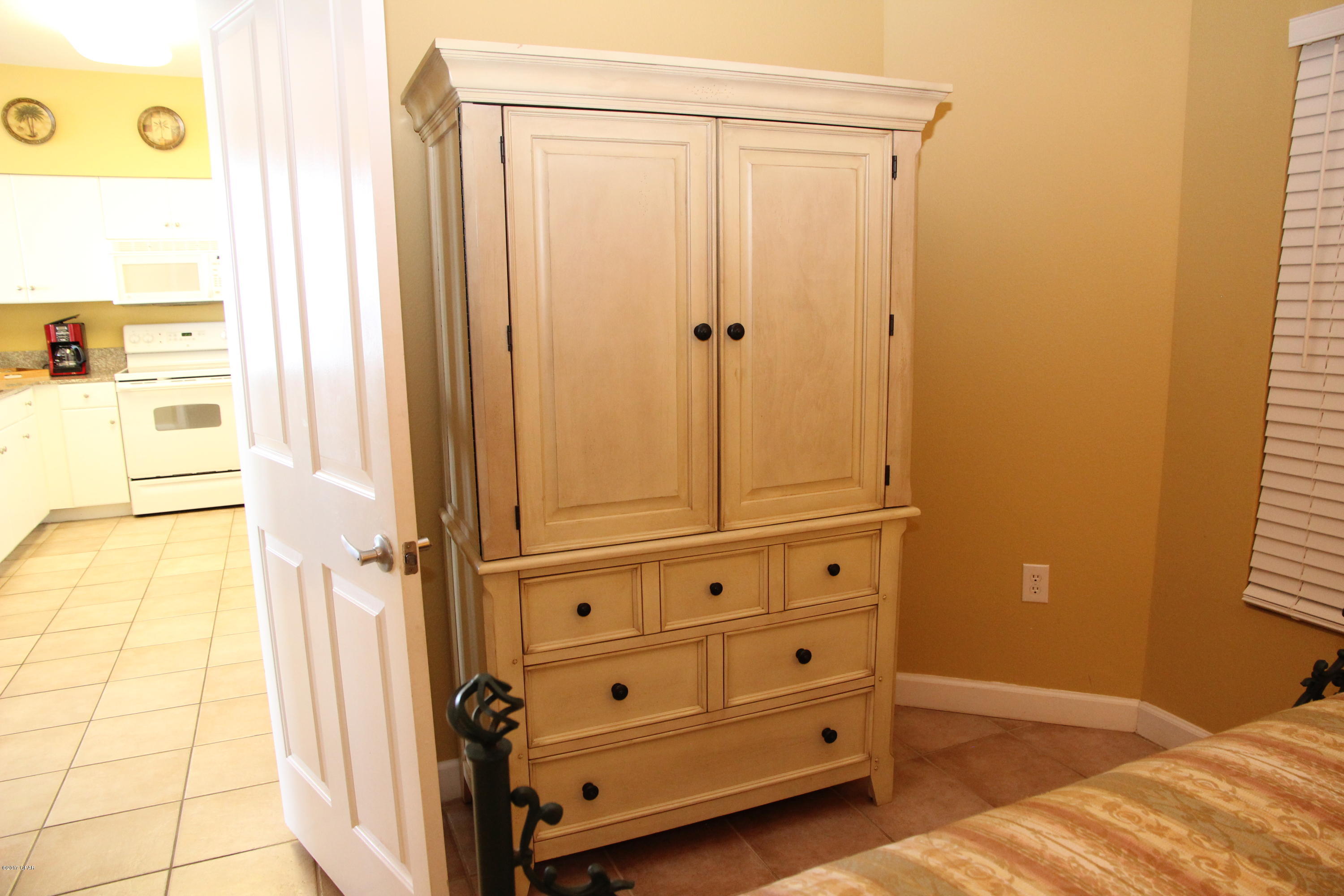 Shores Of Panama Phase I - Residential