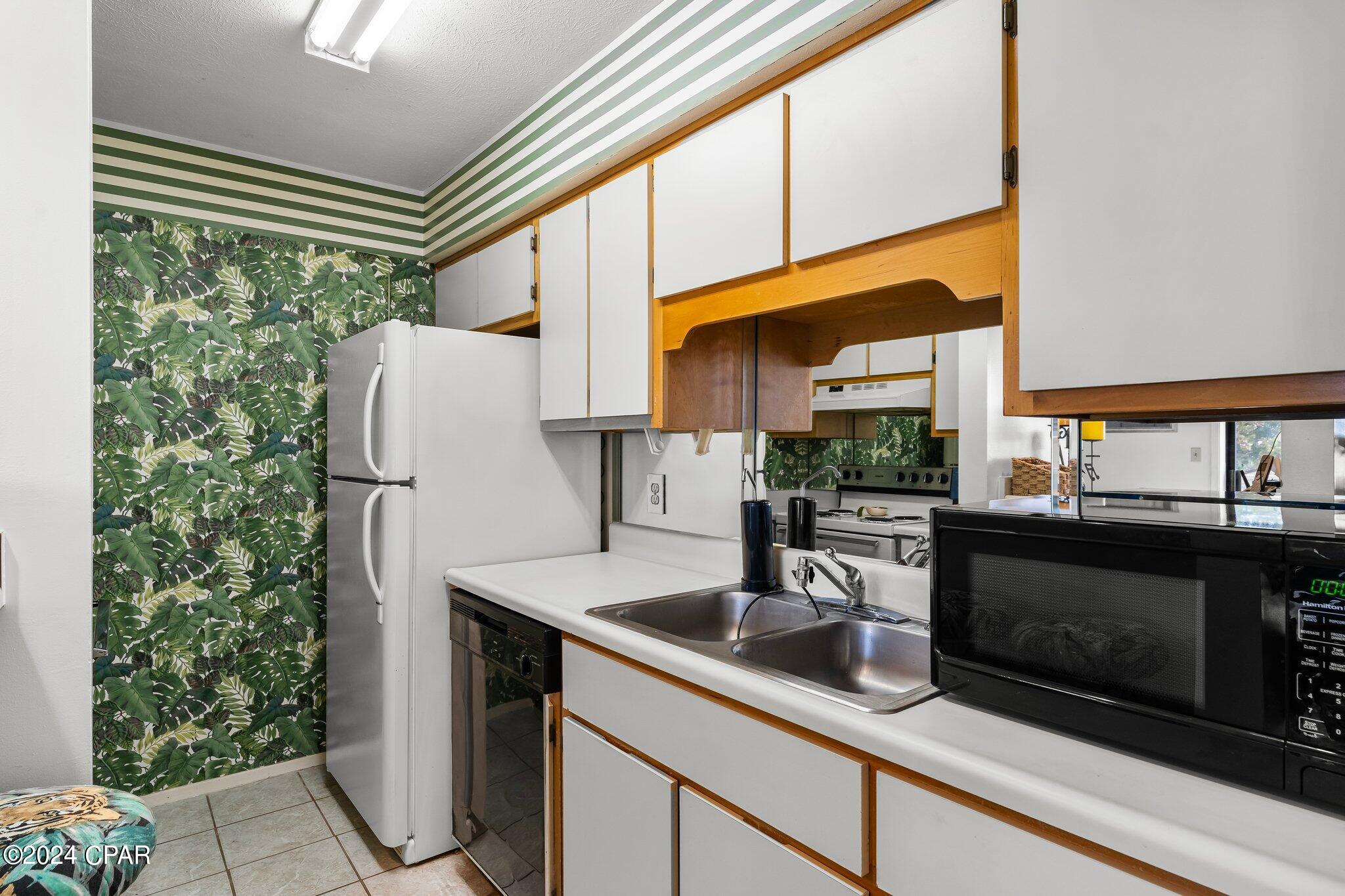 Endless Summer II - Residential