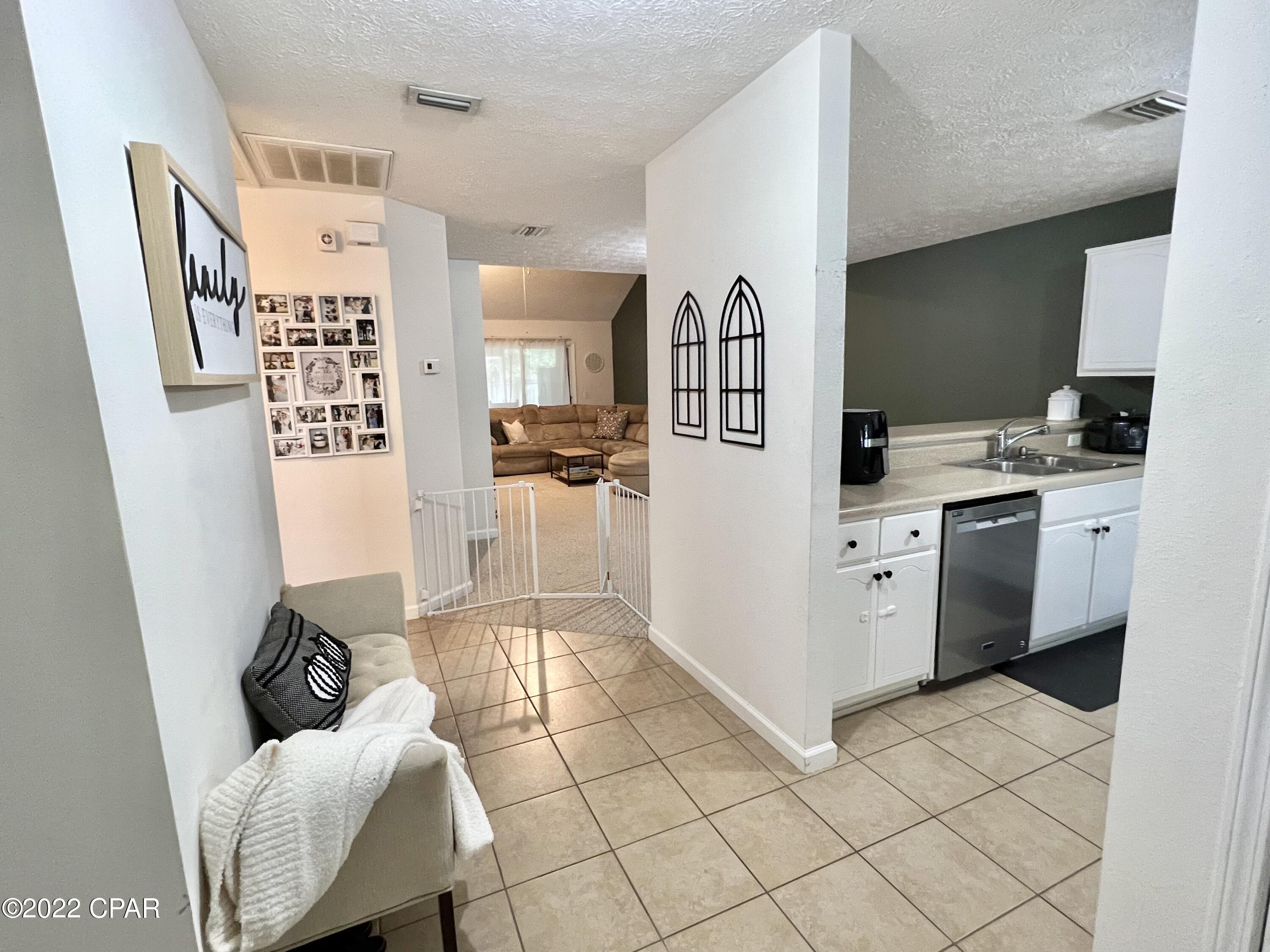 Summer Lace - Residential