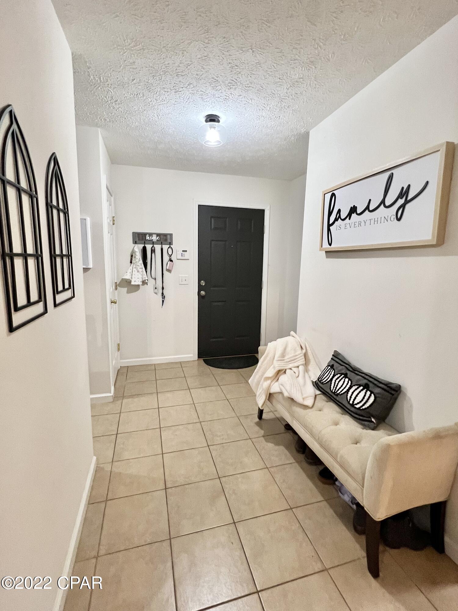 Summer Lace - Residential