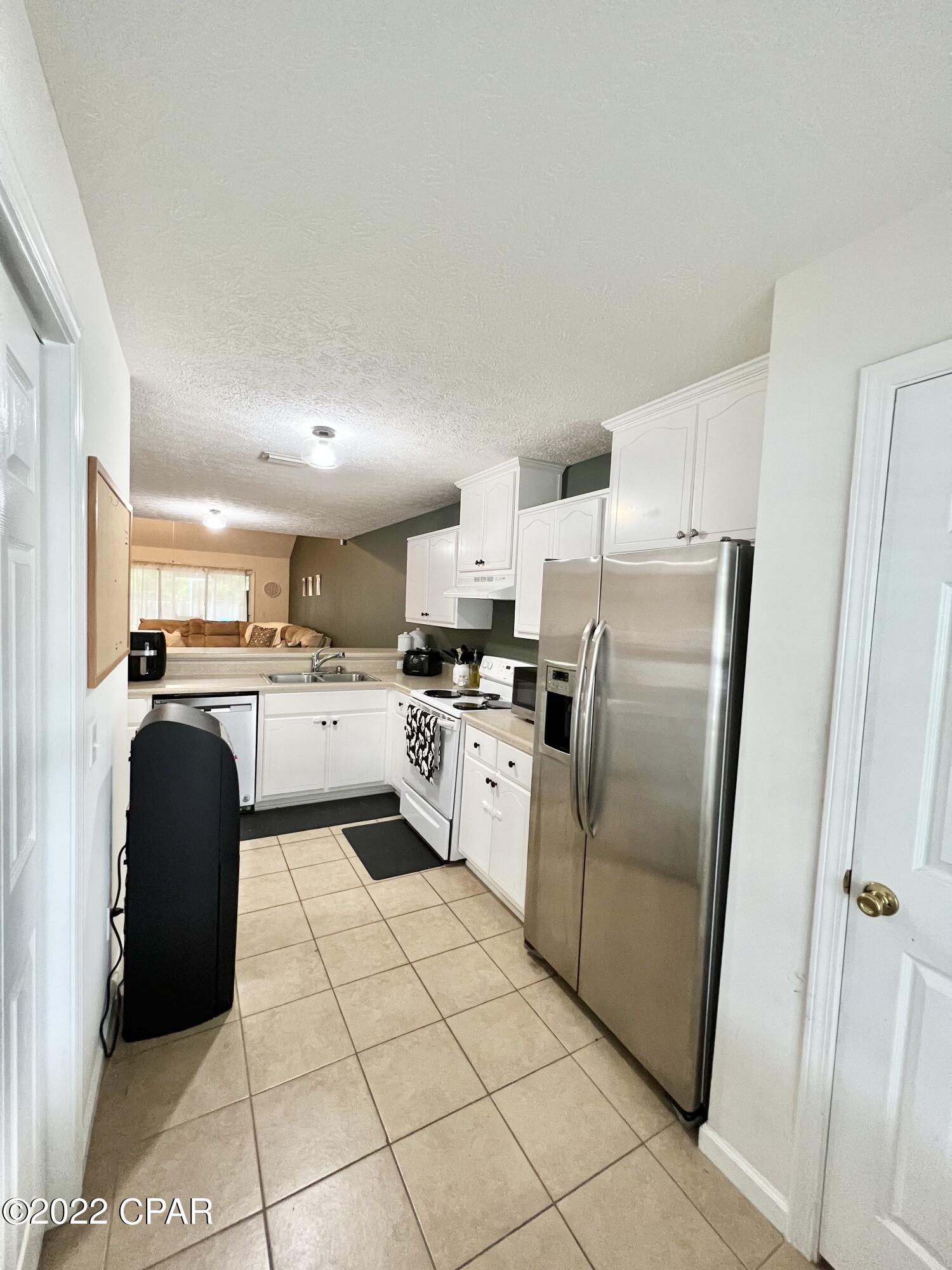 Summer Lace - Residential