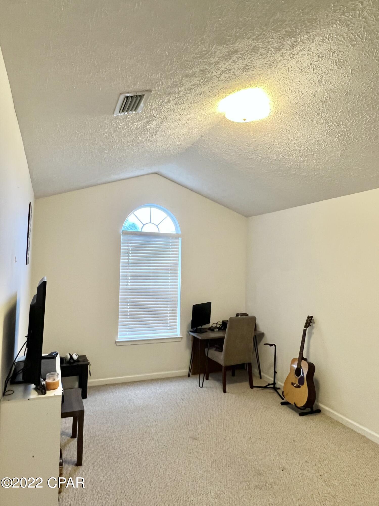 Summer Lace - Residential