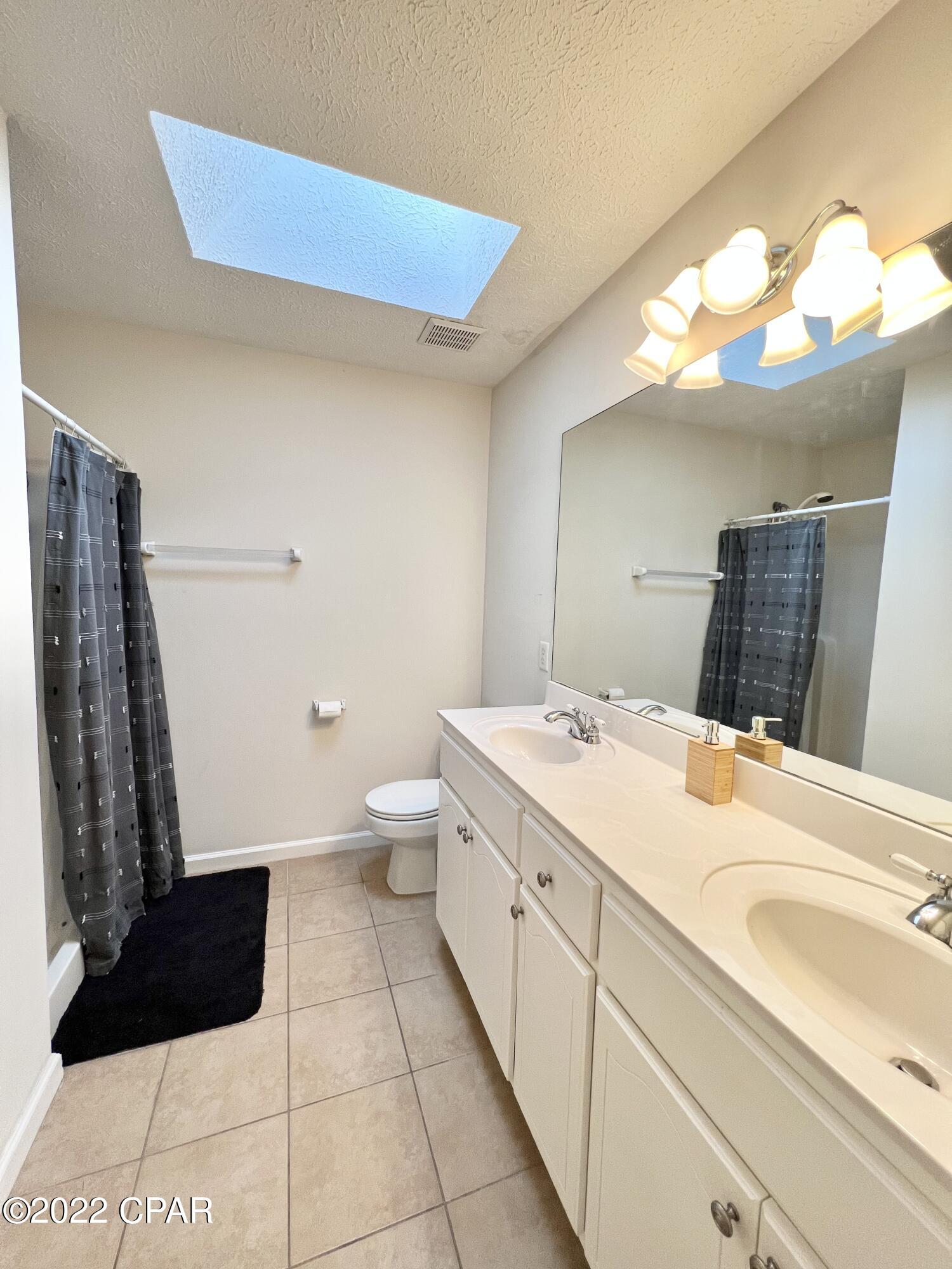 Summer Lace - Residential