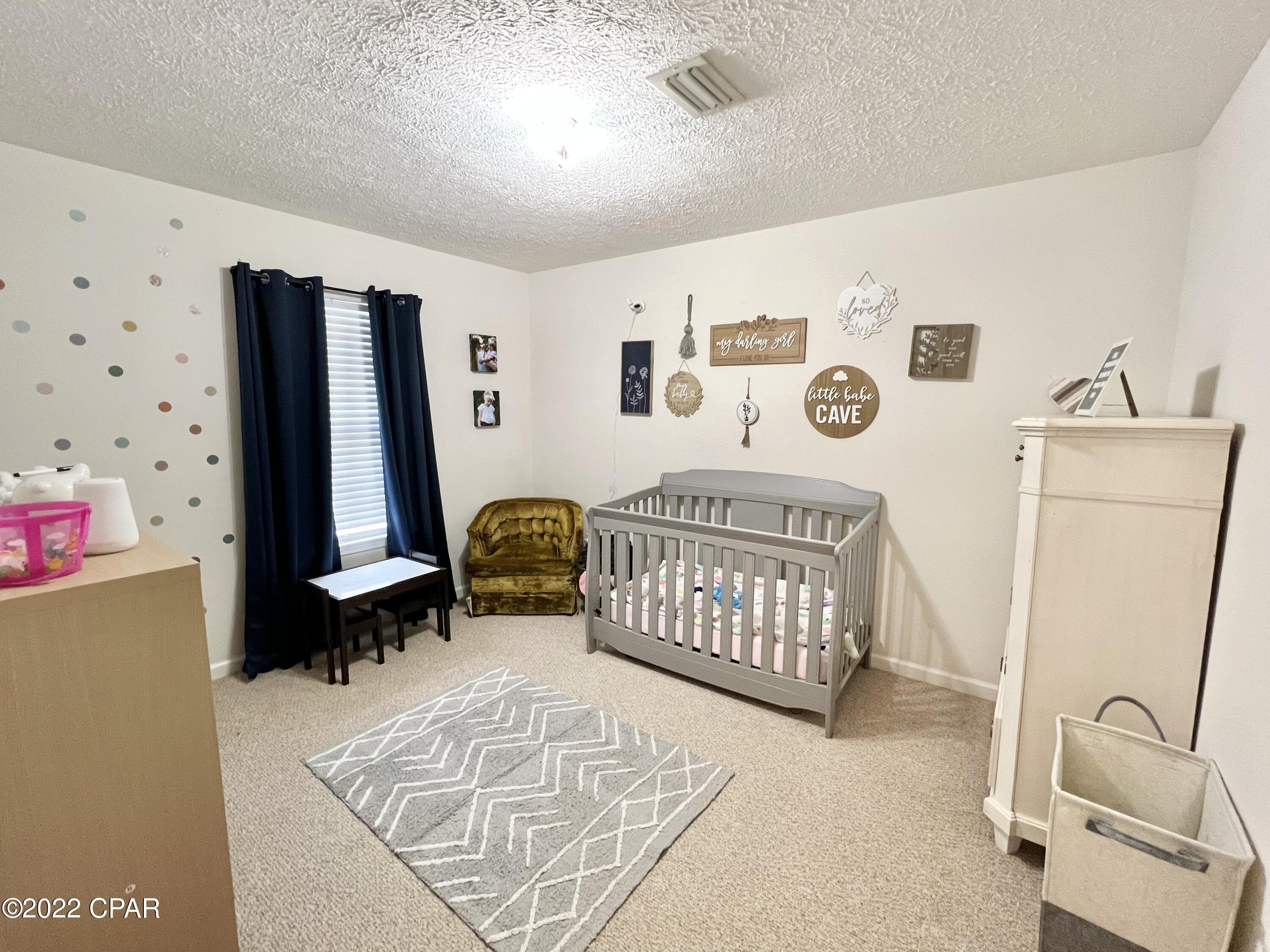 Summer Lace - Residential