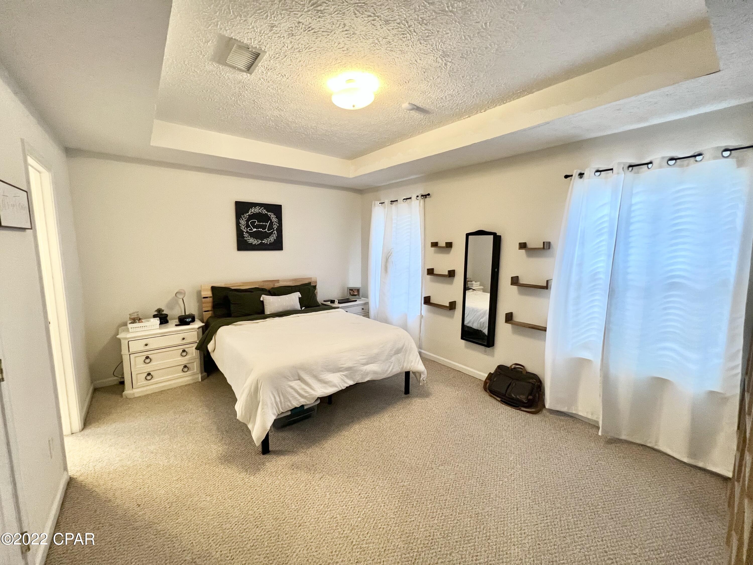 Summer Lace - Residential