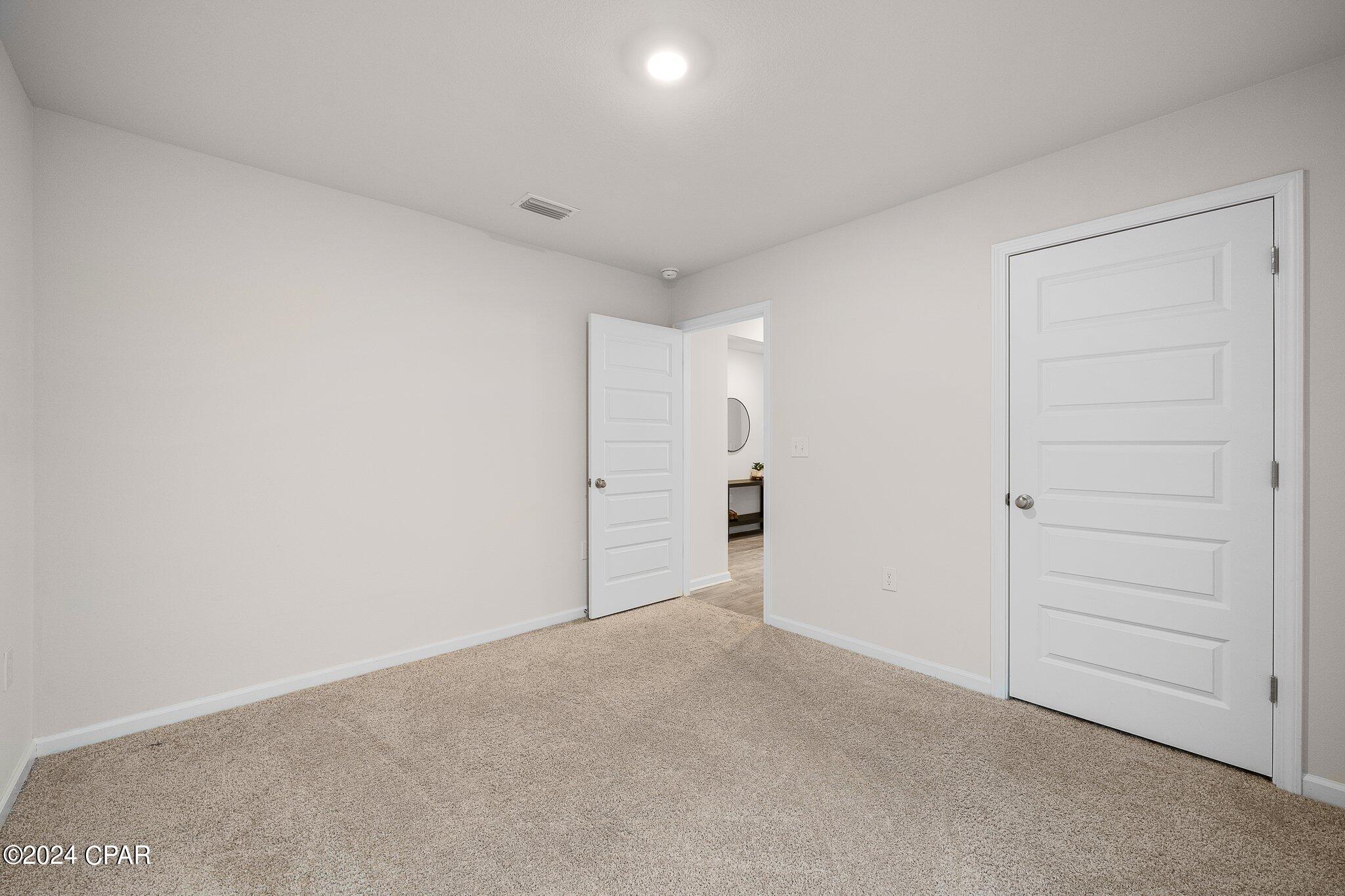 [No Recorded Subdiv] - Residential Lease