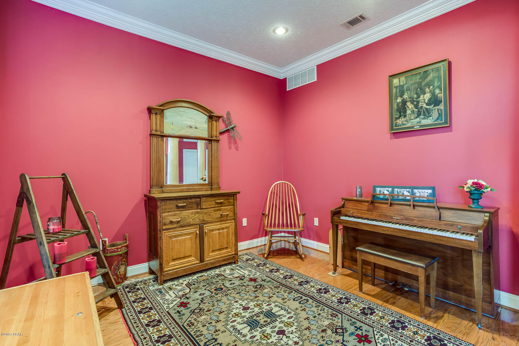 Kirkland Manor - Residential