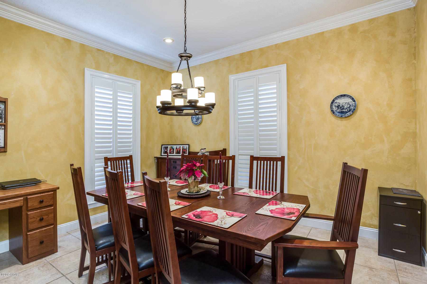 Kirkland Manor - Residential