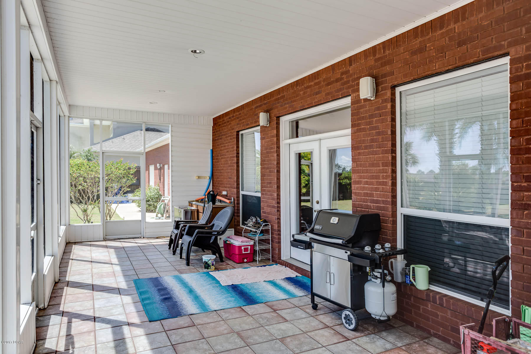 Kirkland Manor - Residential