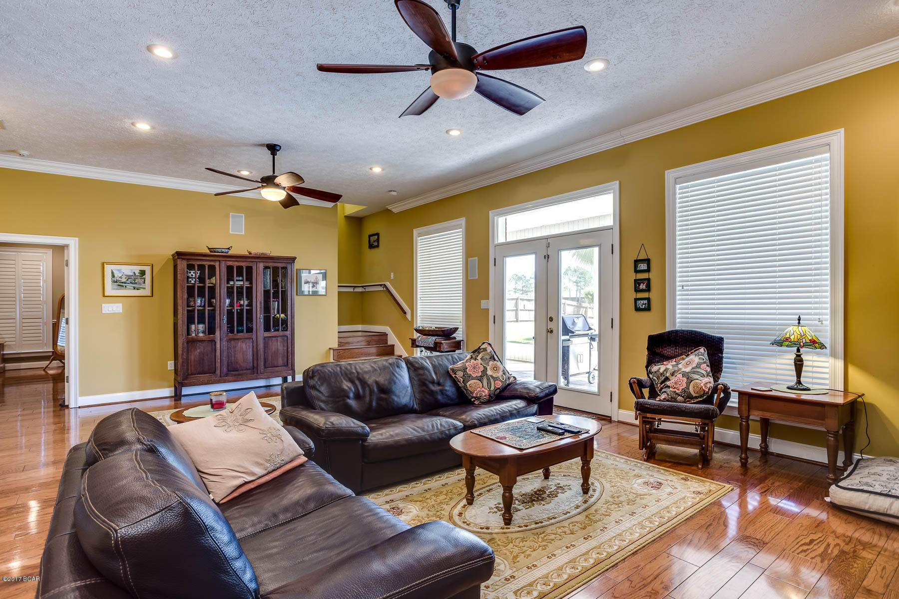 Kirkland Manor - Residential