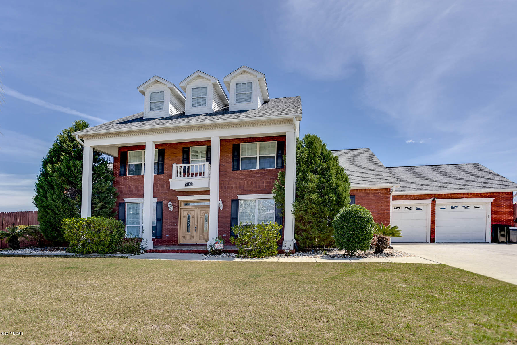 Kirkland Manor - Residential