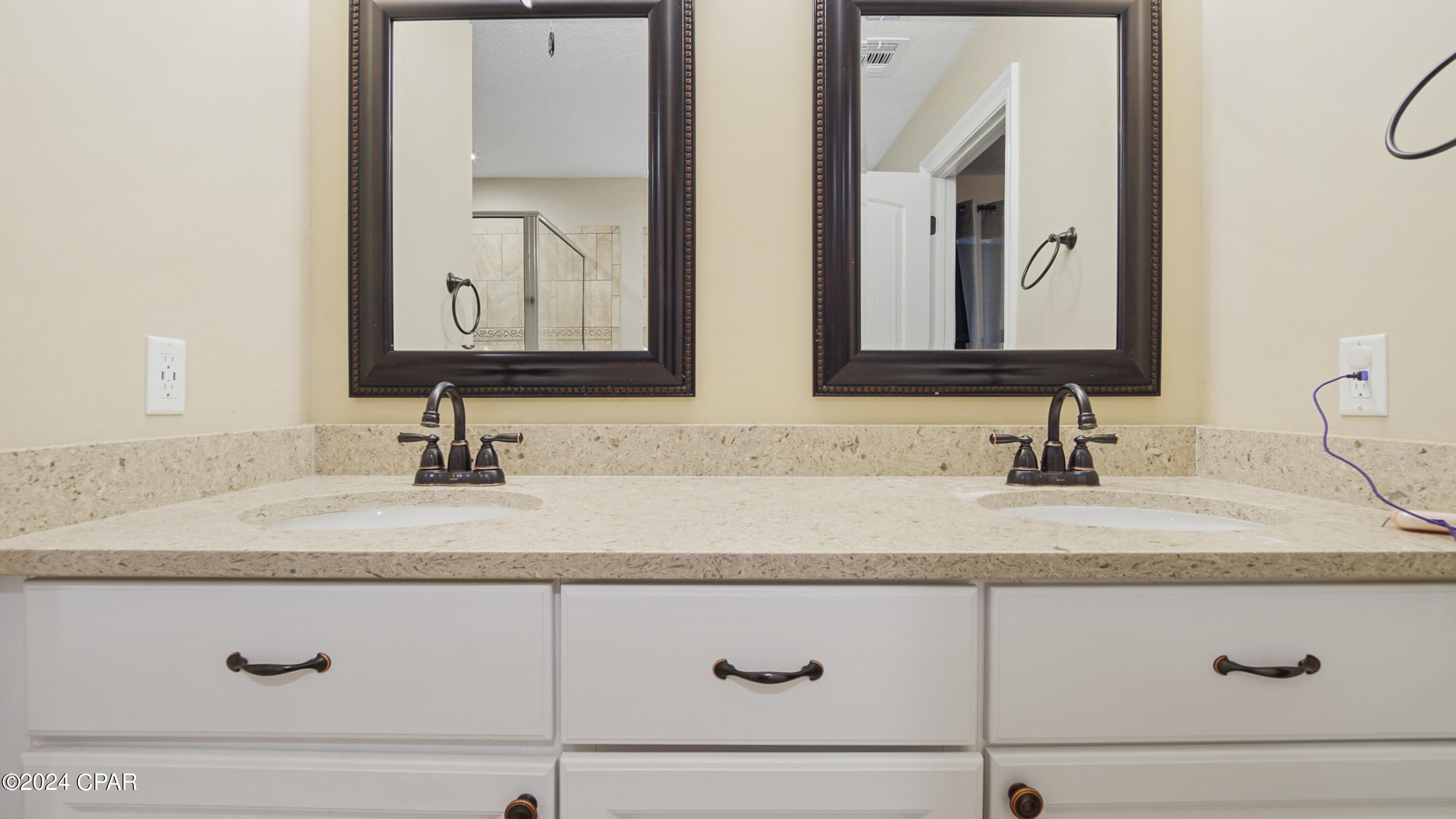 Cedars Crossing - Residential