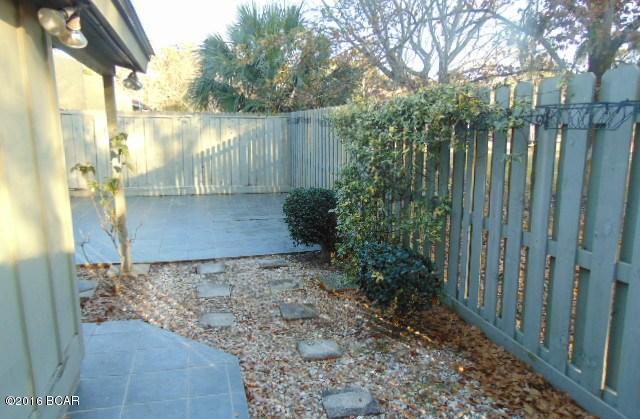 Delwood Estates Ph 1 - Residential Lease