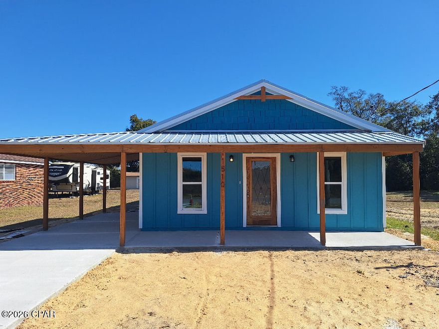 Brand new custom home on a quiet street. Close to downtown, beach, shopping, medical and schools. Oversized lot future ADU or garage ready. 50 year roof, 25 year floor, 10 year A/C and lifetime Termite protection. Custom white oak countertops that will last a lifetime compliment the farmhouse s/s sink and pot filler. Curbless showers and wide doorways have future proofed this home for the elderly also. Truly a unique design worth looking at. Call today!