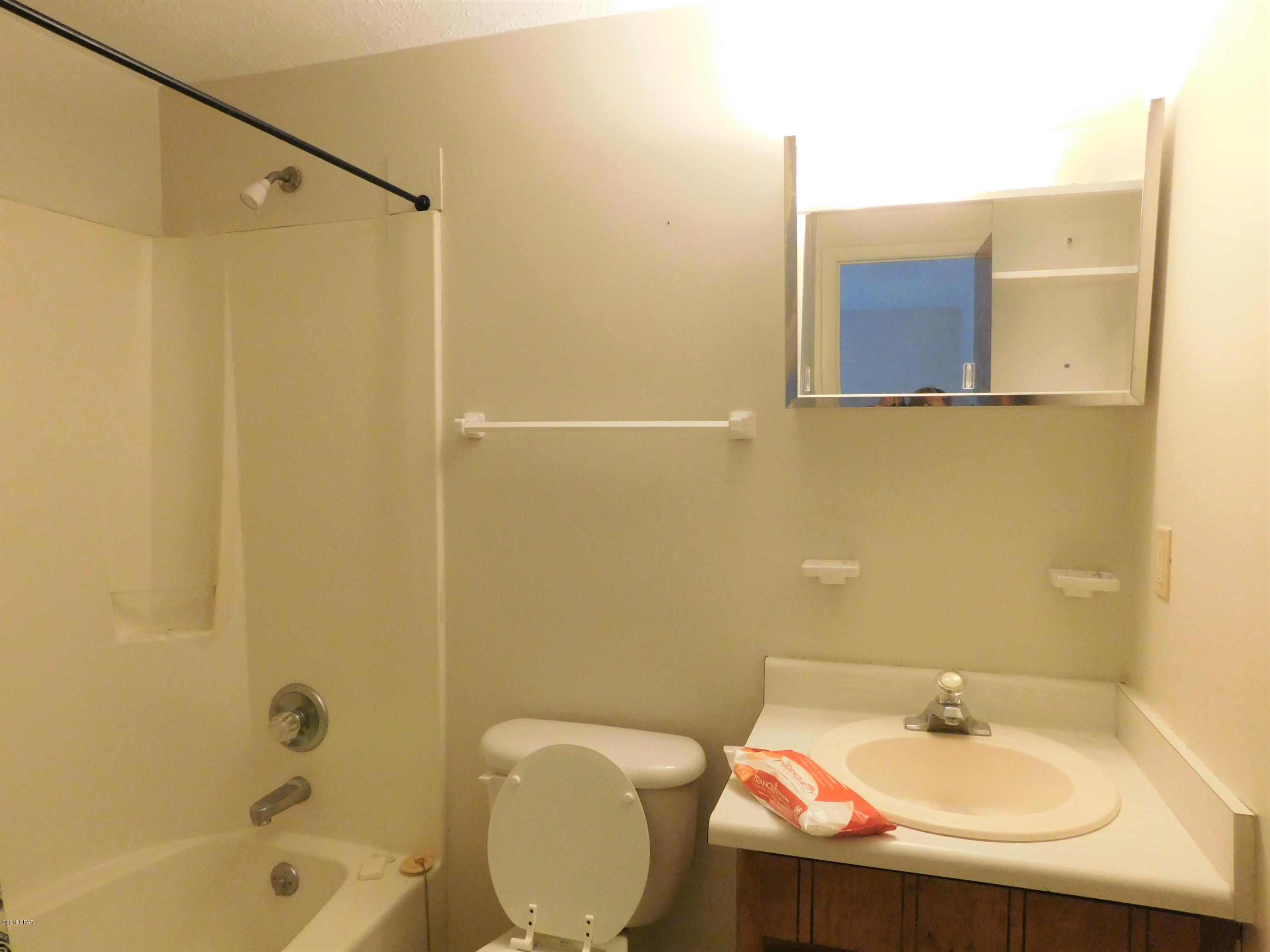 Belaire Estates U-4 - Residential