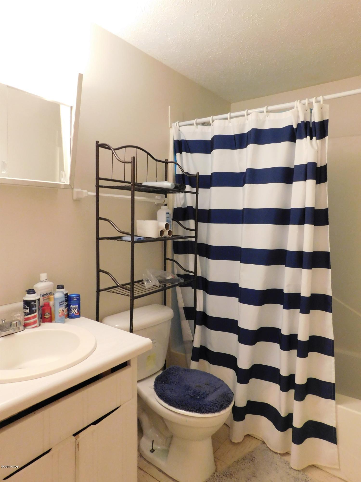 Belaire Estates U-4 - Residential