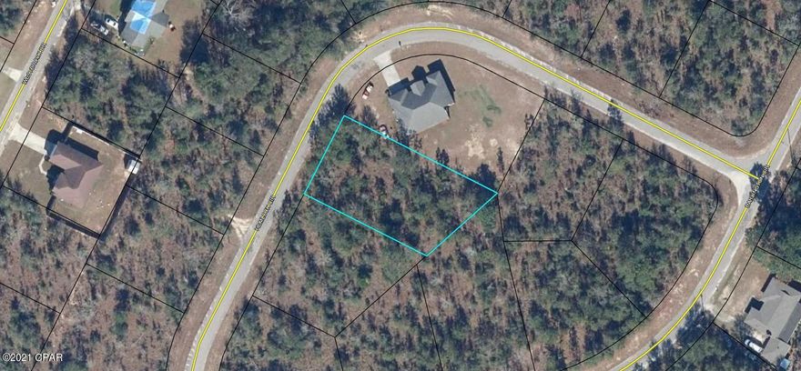 Great building lot in Sunny Hills. Close to golf course.