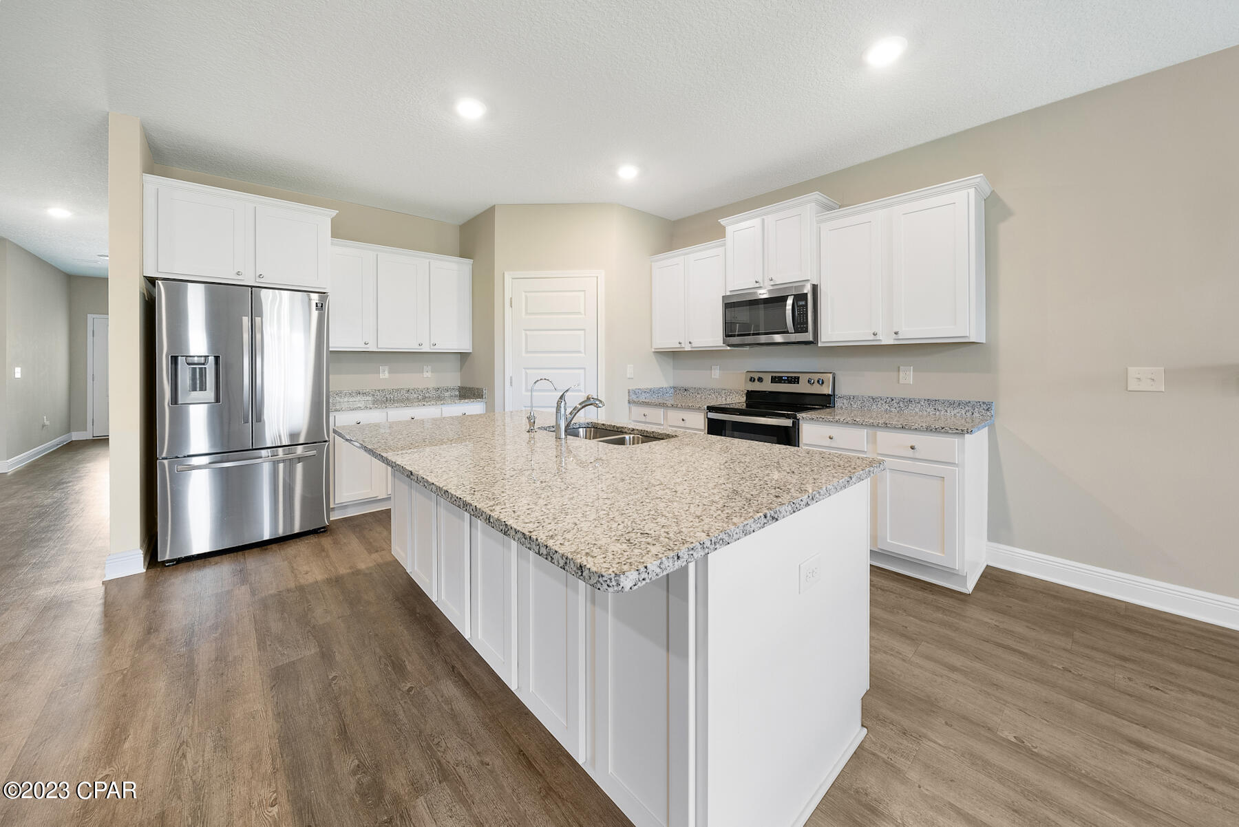 Emerald Cove Villas - Residential Lease