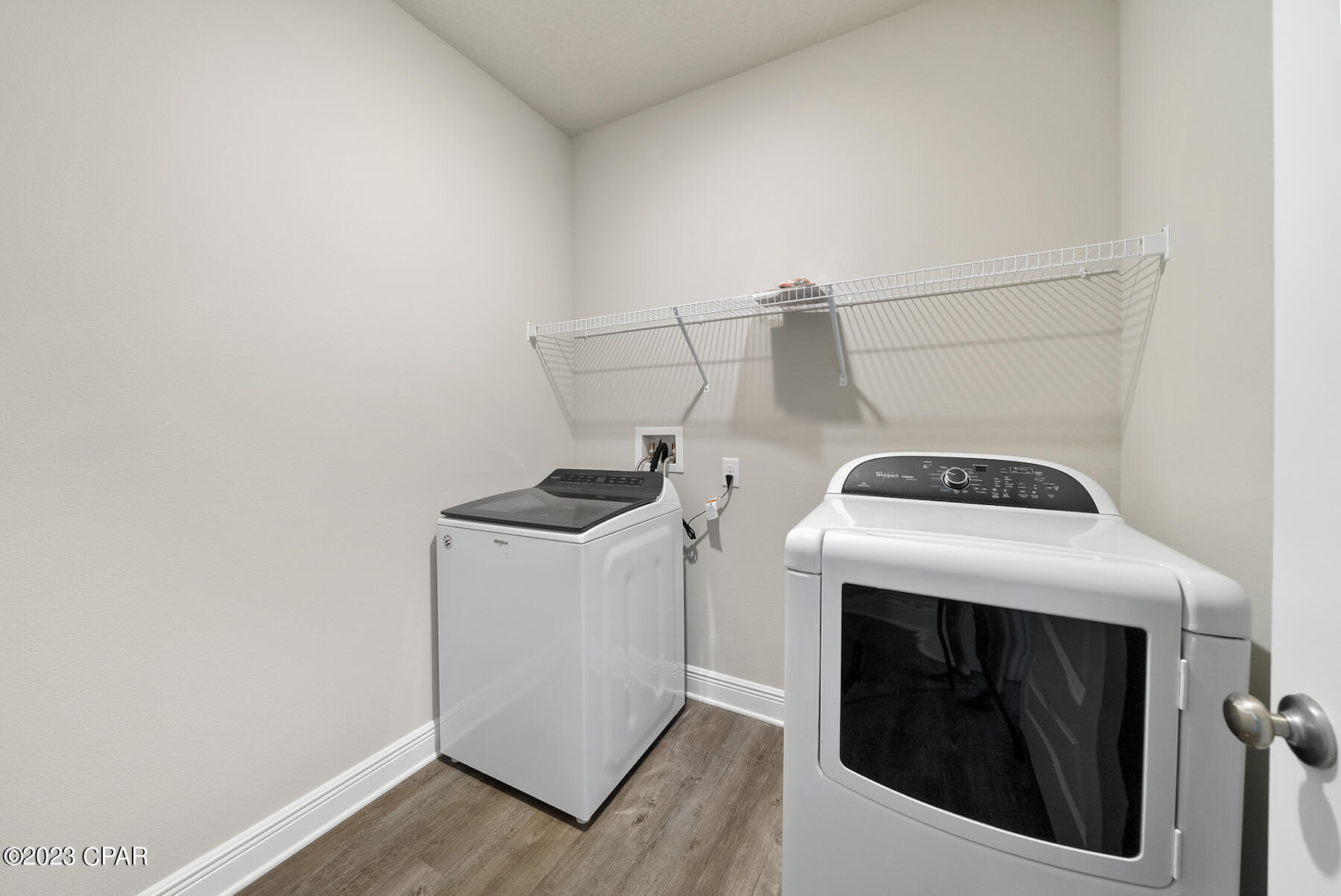 Emerald Cove Villas - Residential Lease