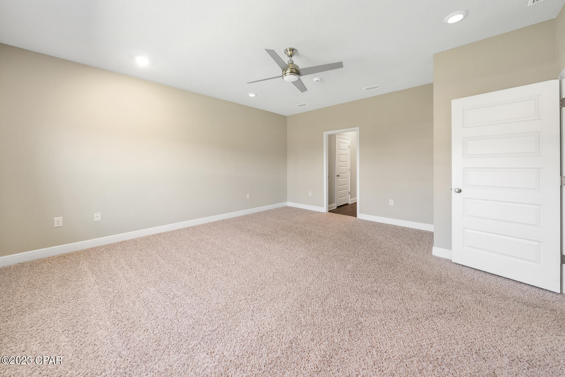 Emerald Cove Villas - Residential Lease