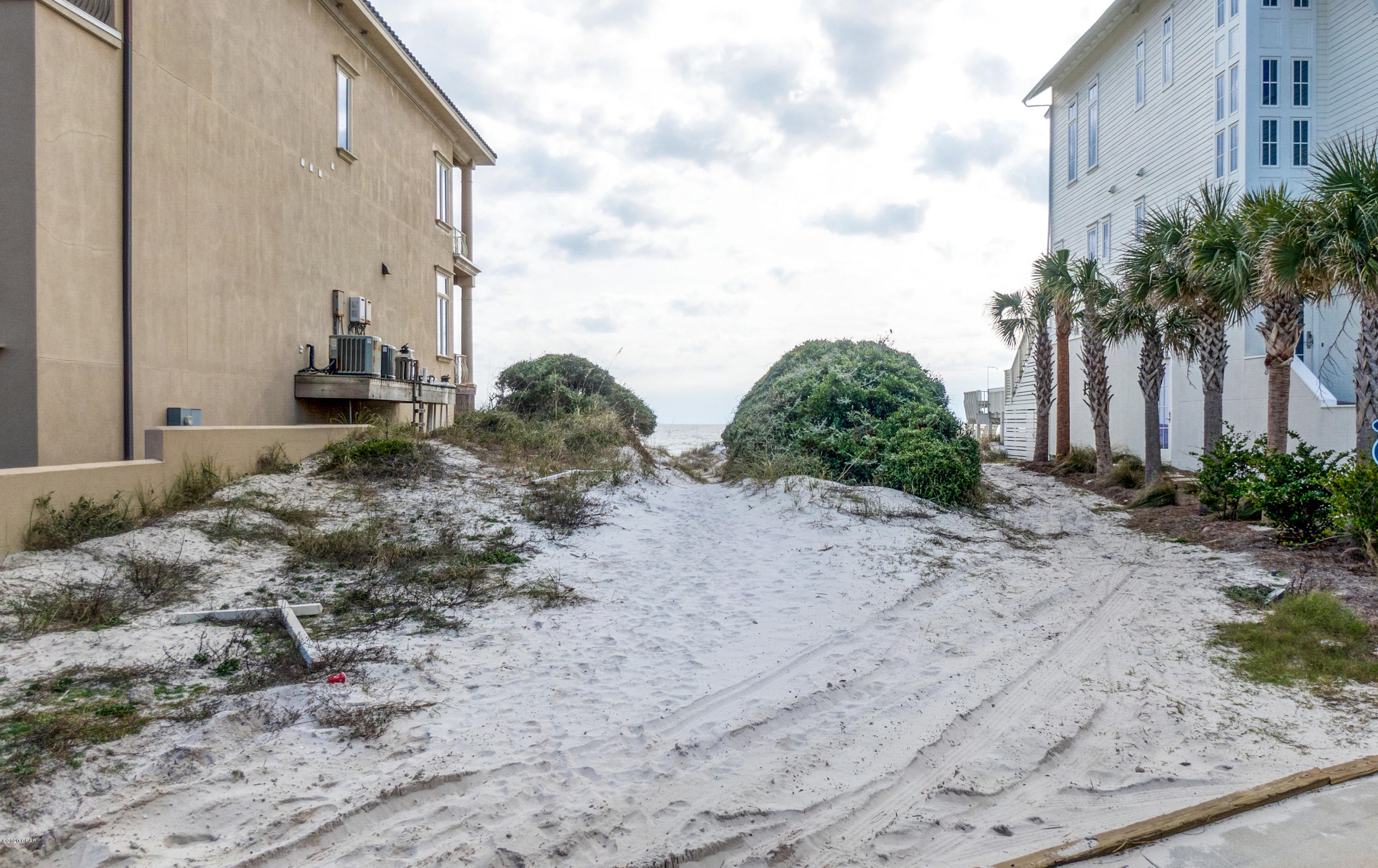 [No Recorded Subdiv] - Land