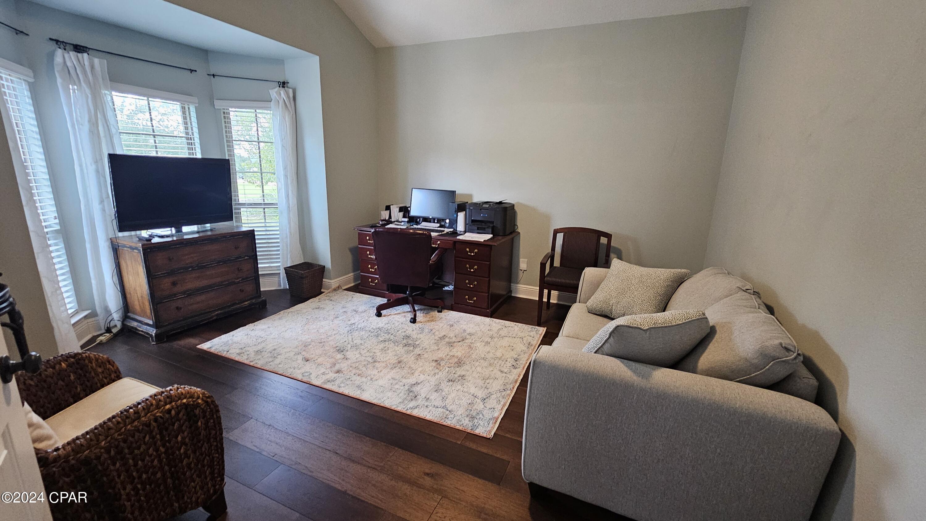 Lake Merial - Residential