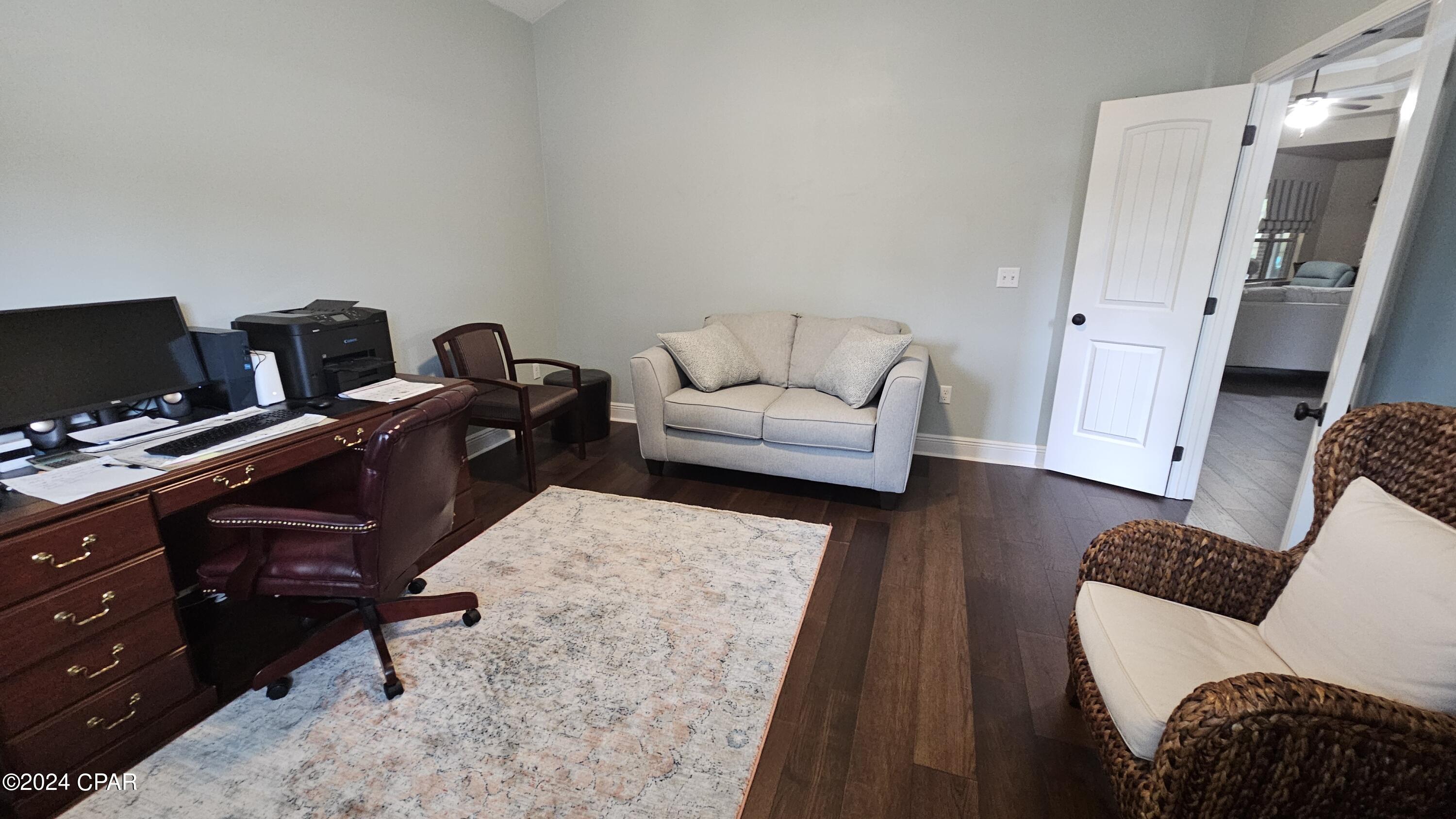 Lake Merial - Residential