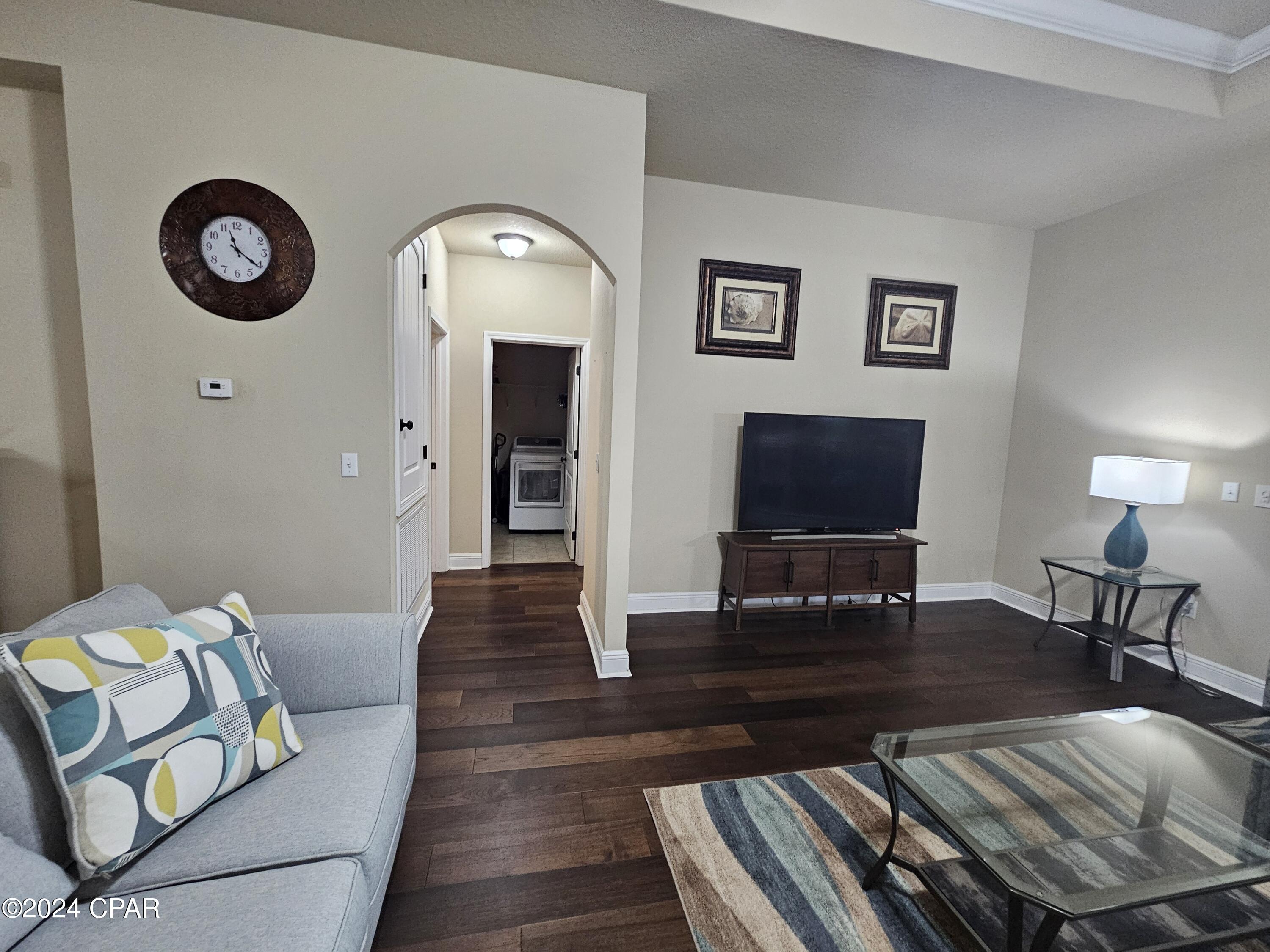 Lake Merial - Residential