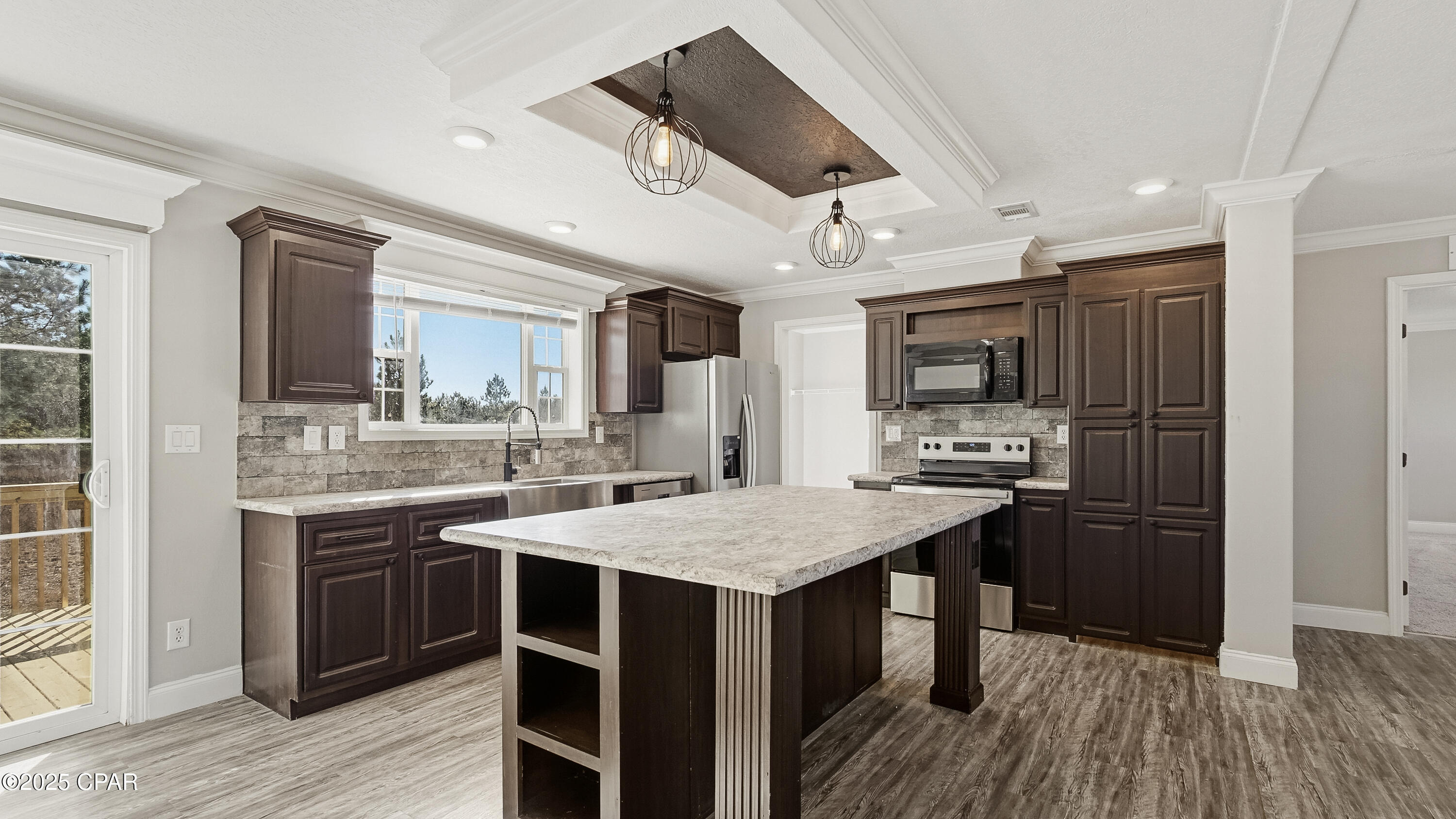 [No Recorded Subdiv] - Residential