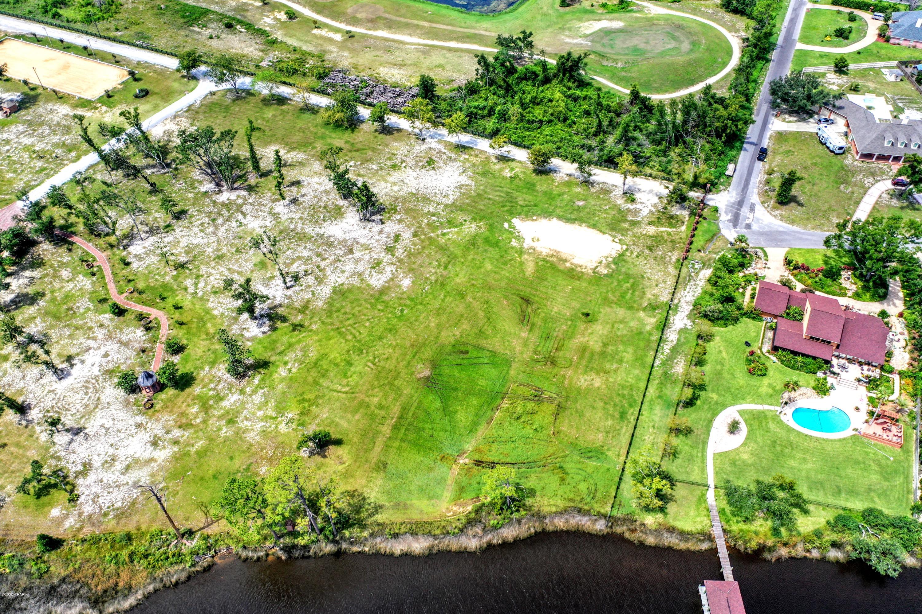 College Point - Land