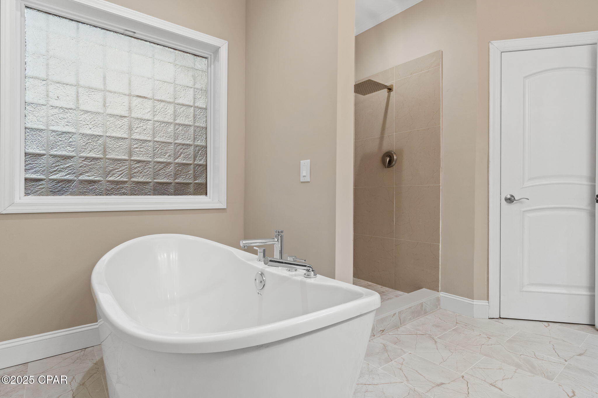 Cano Estates - Residential