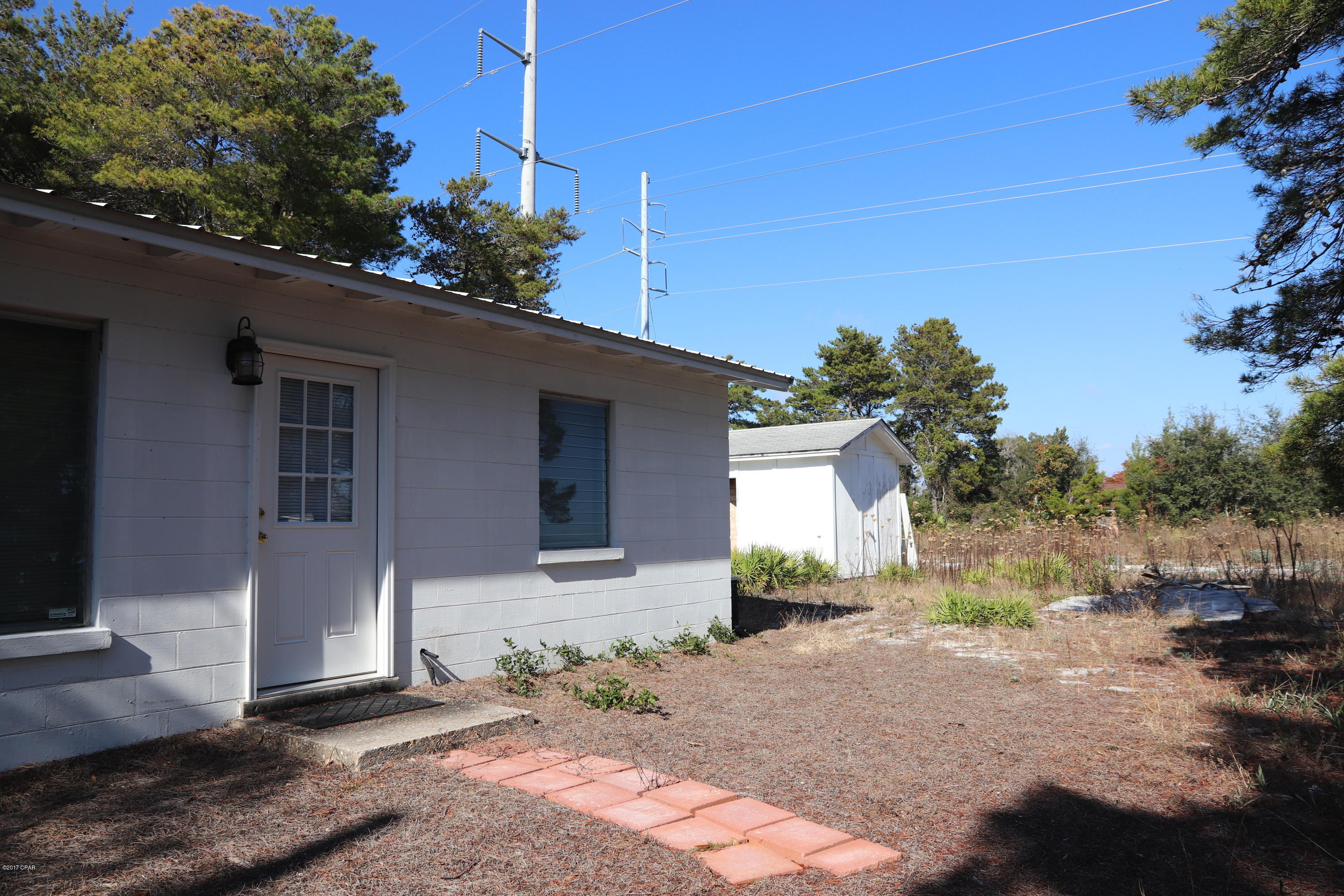 Laguna Beach Estates 6th Add - Commercial Sale