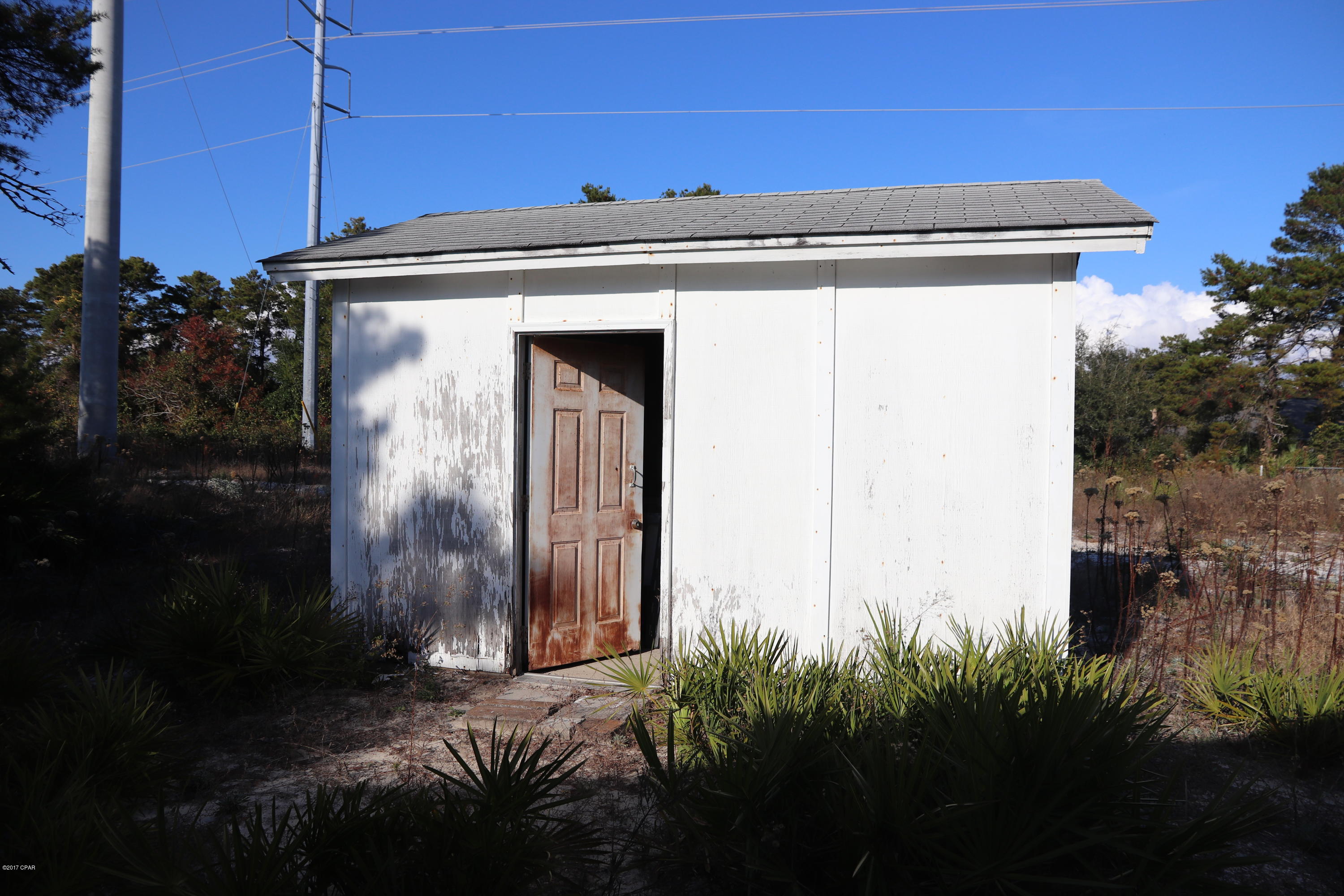 Laguna Beach Estates 6th Add - Commercial Sale