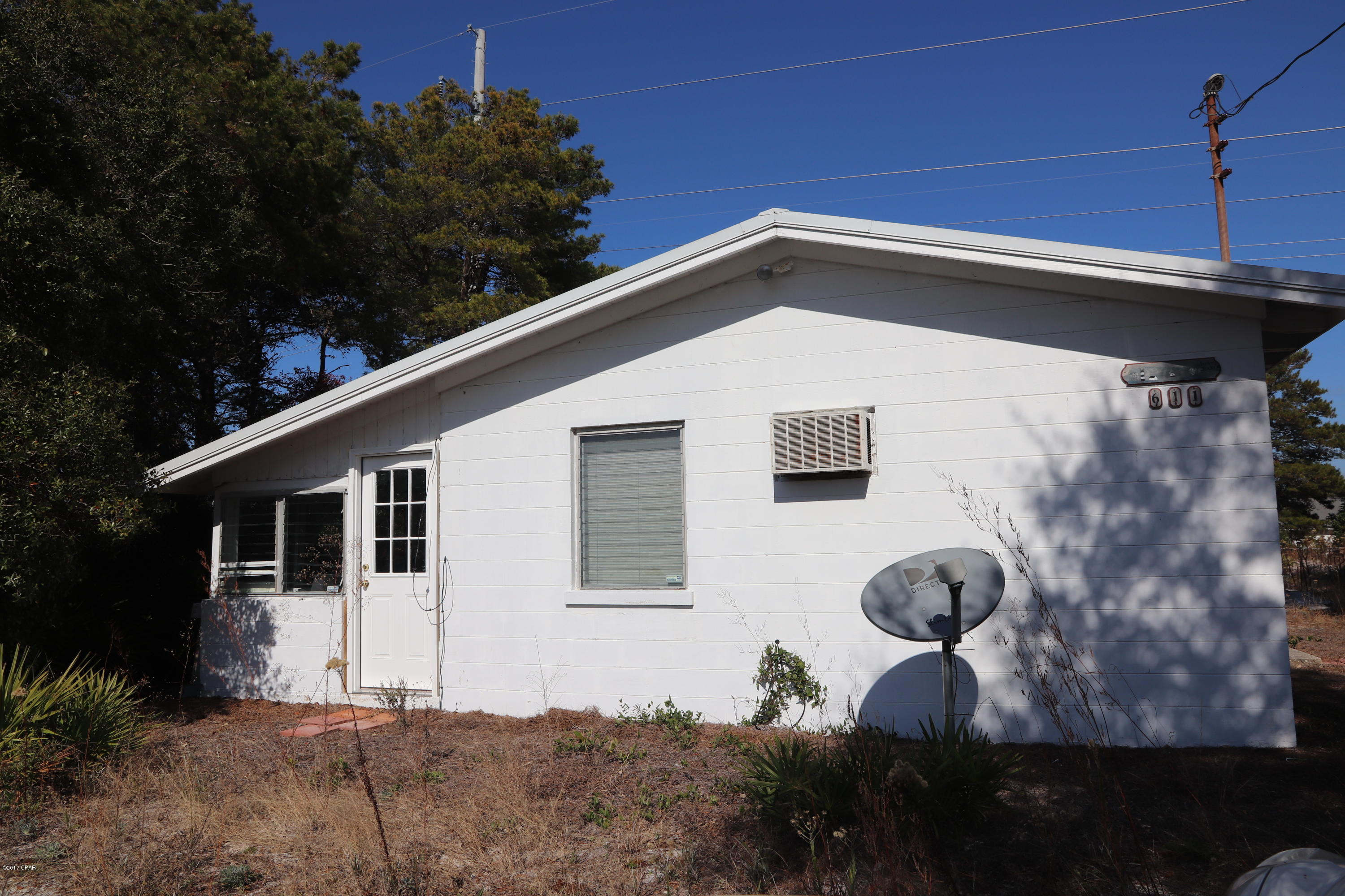 Laguna Beach Estates 6th Add - Commercial Sale