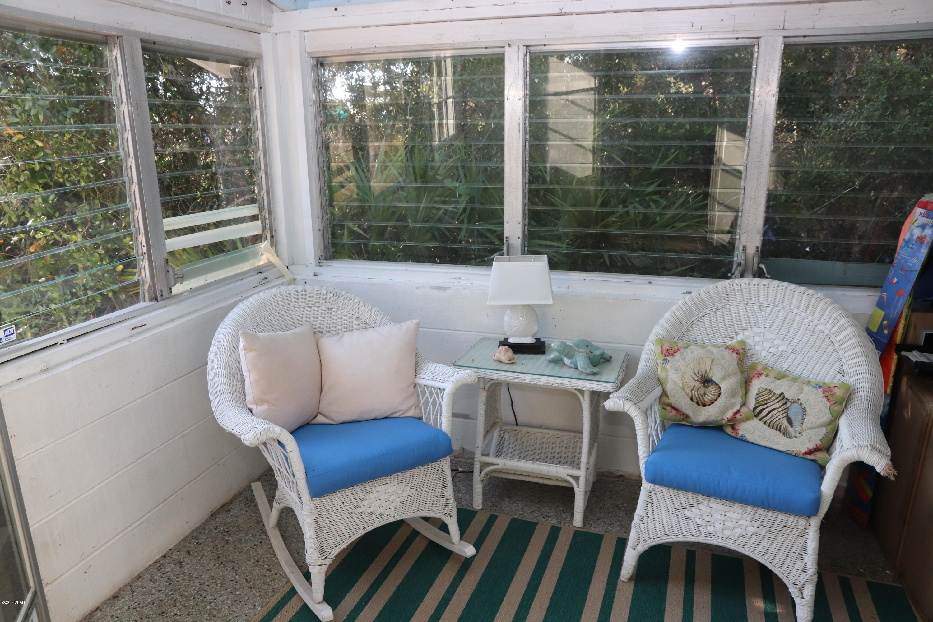 Laguna Beach Estates 6th Add - Commercial Sale